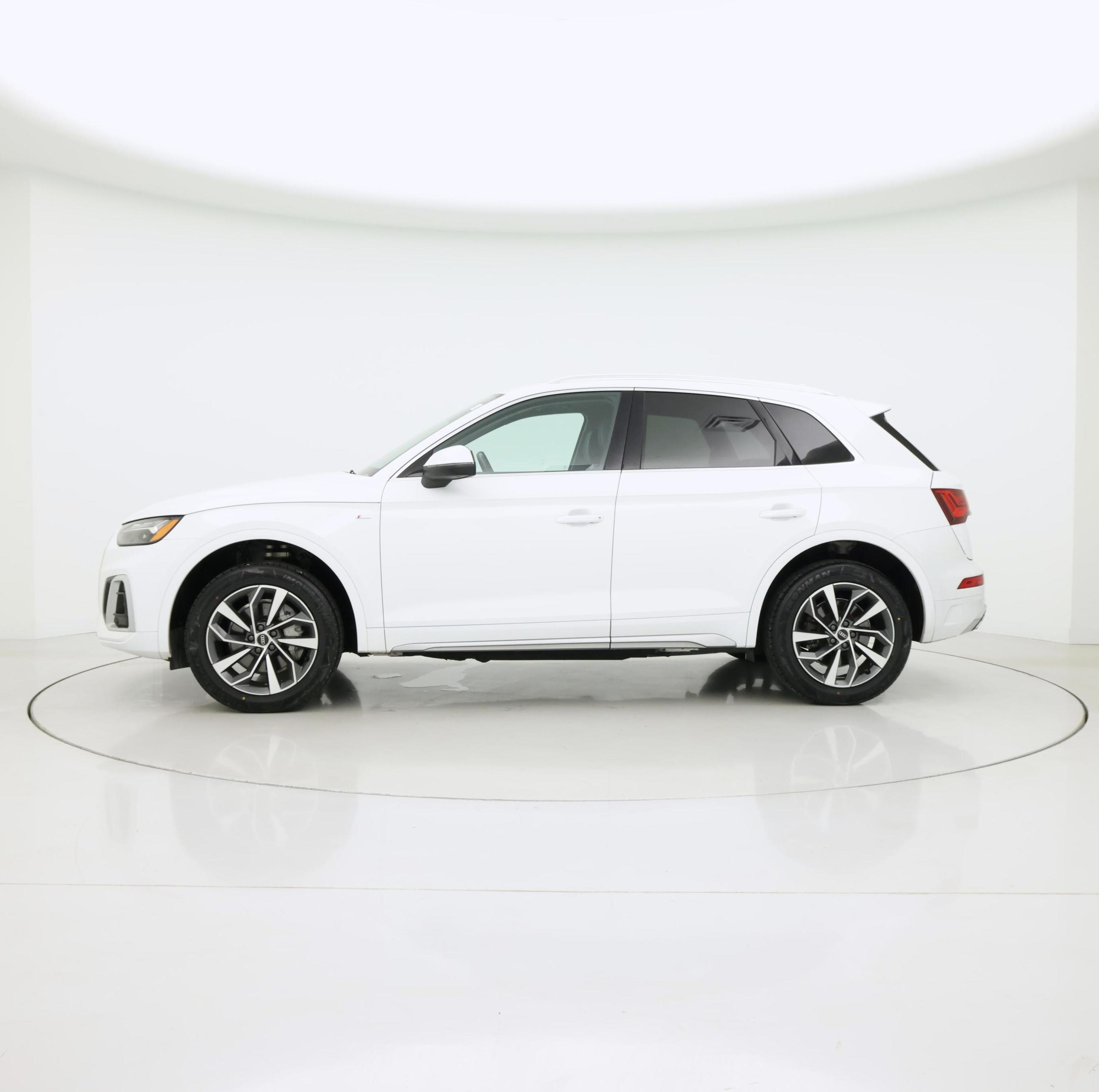 Thumbnail: 2024 Audi Q5 - 3