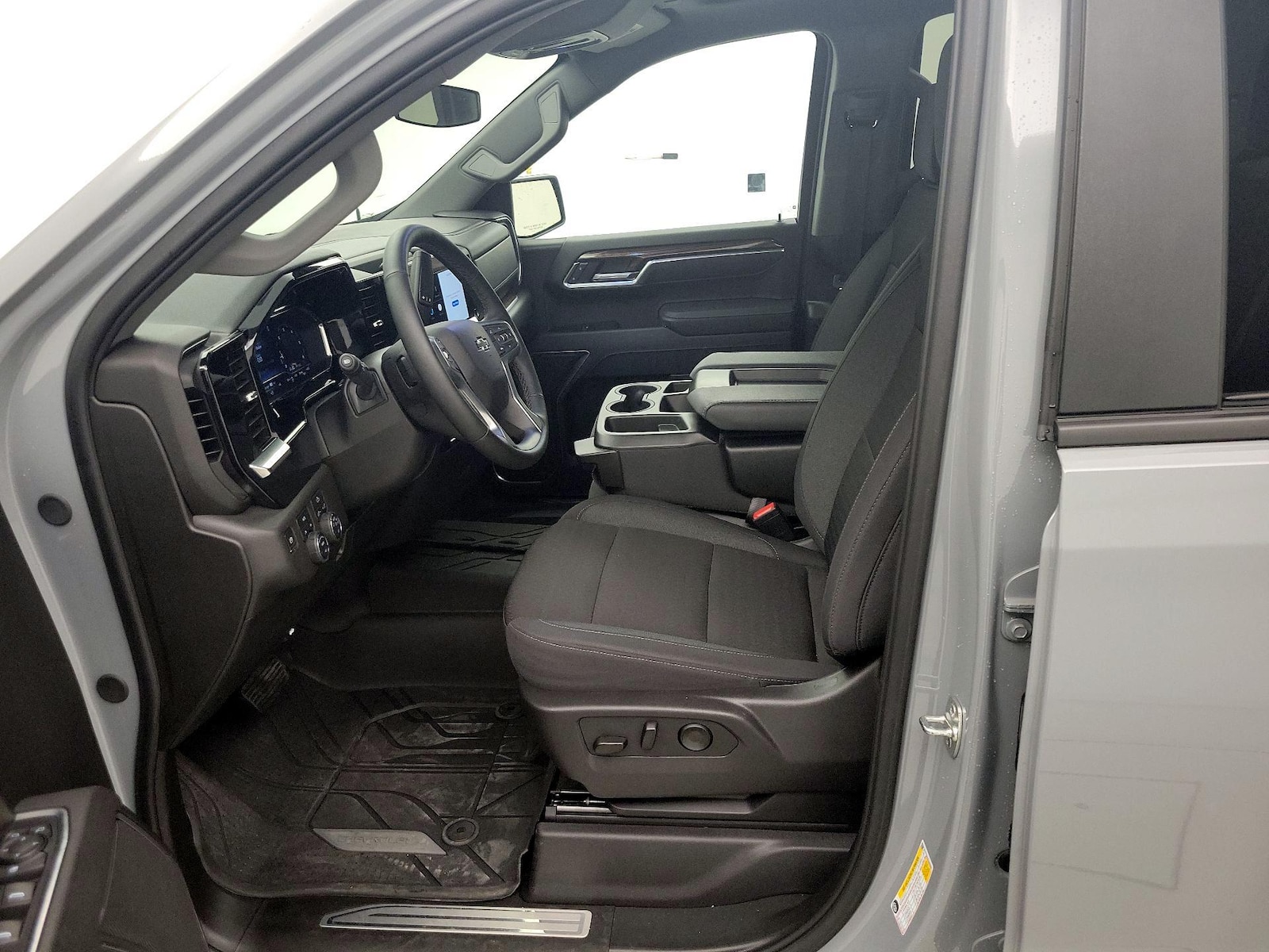 2025 Chevrolet Silverado 1500 RST - Photo 12