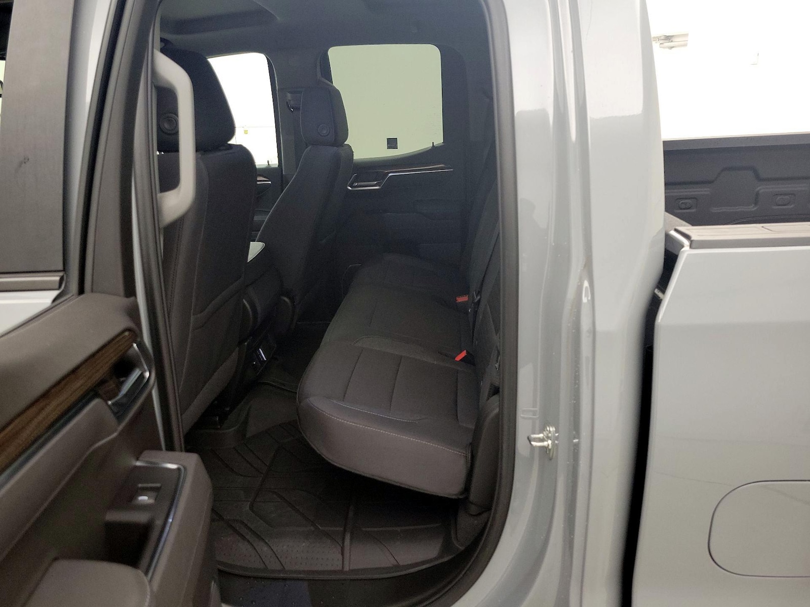 2025 Chevrolet Silverado 1500 RST - Photo 20