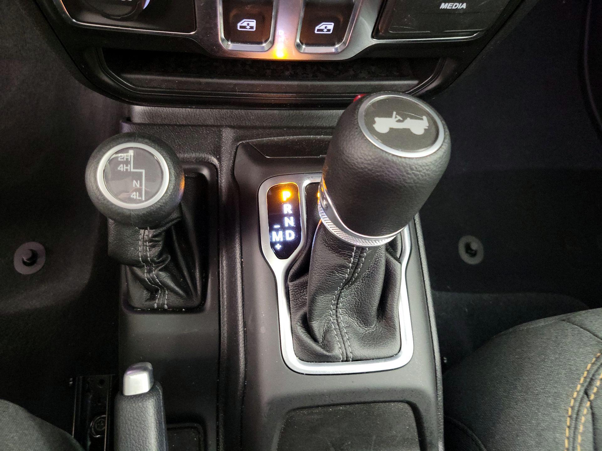 Thumbnail: 2024 Jeep Wrangler - 17