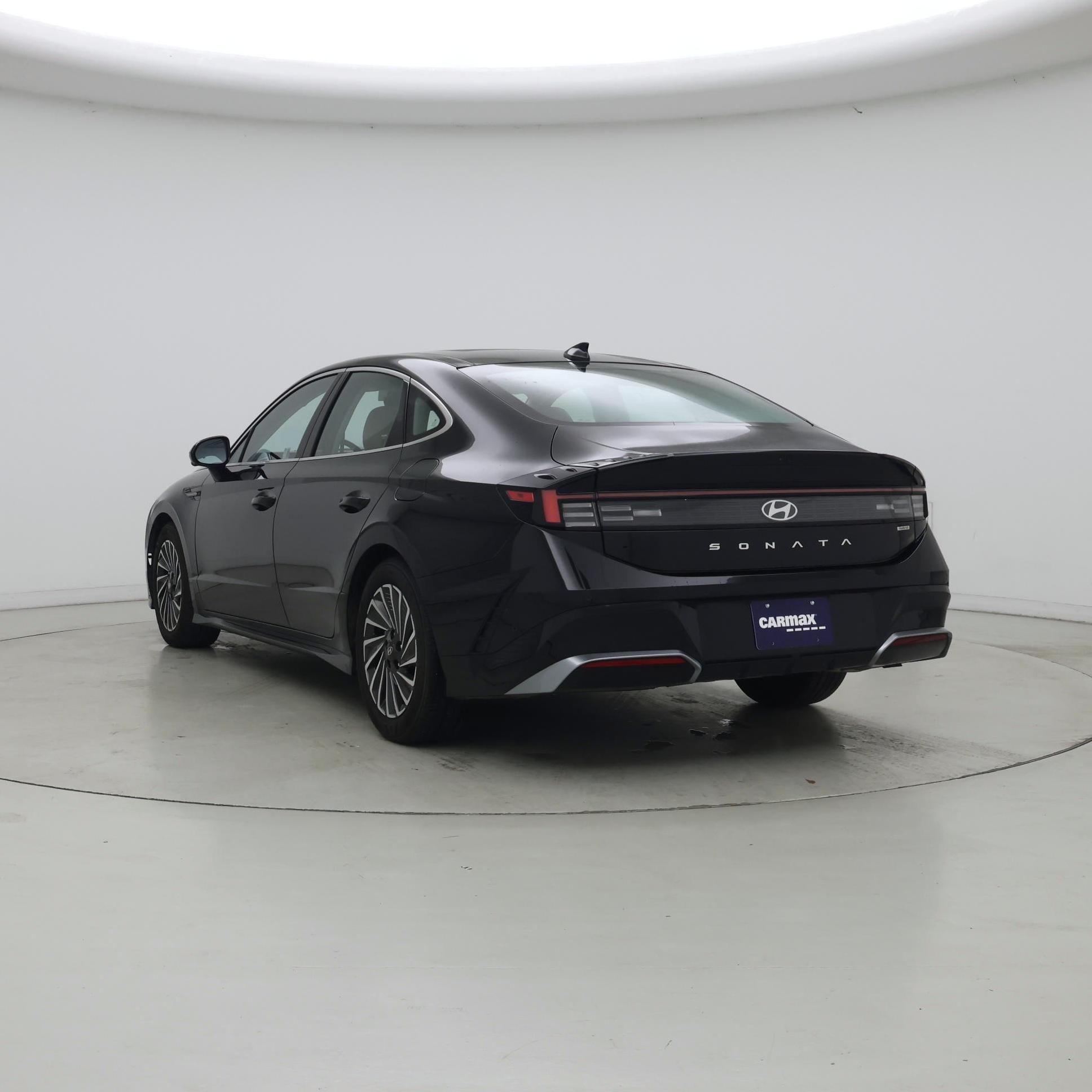 Thumbnail: 2024 Hyundai Sonata - 2