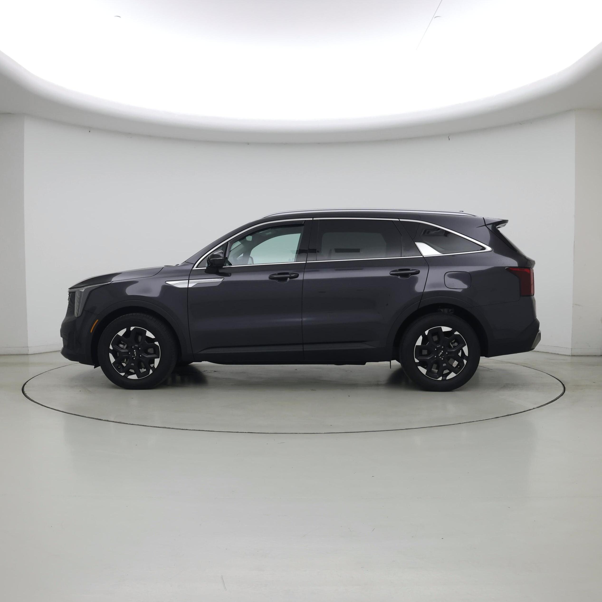 Thumbnail: 2025 Kia Sorento - 3