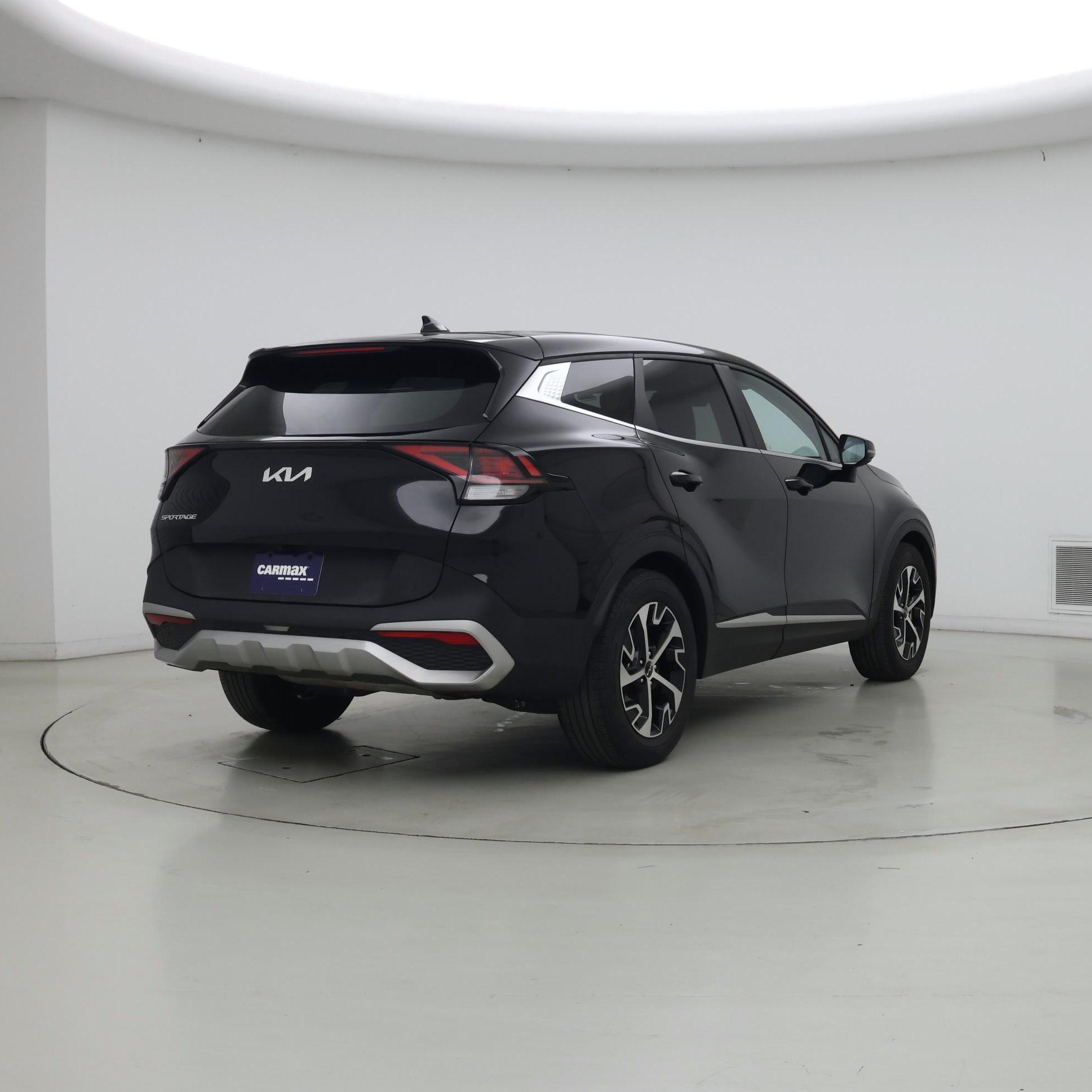Thumbnail: 2023 Kia Sportage - 8