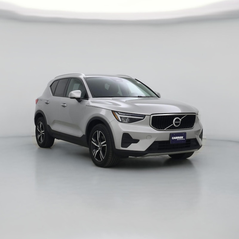2023 Volvo XC40 B5 Core