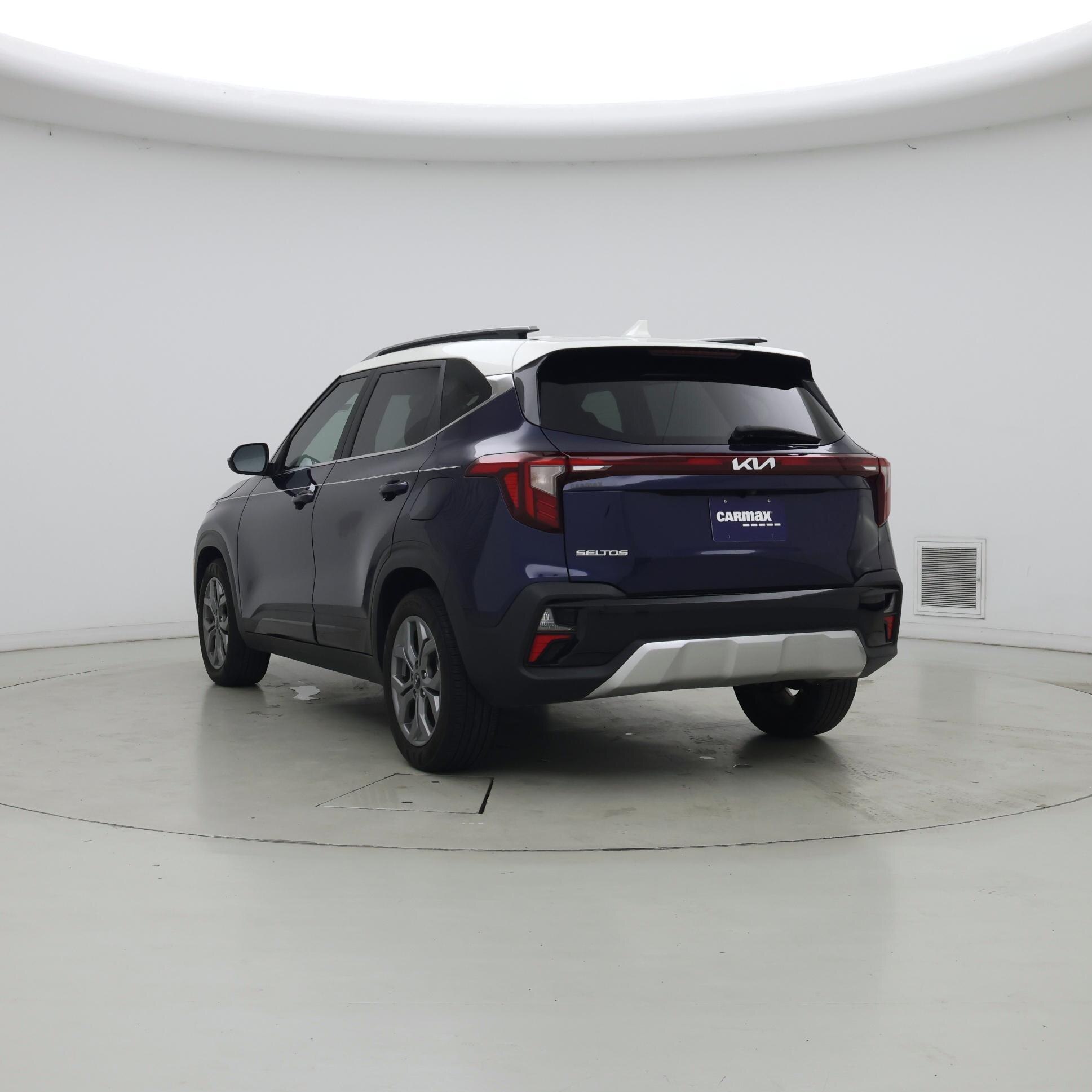 Thumbnail: 2024 Kia Seltos - 2