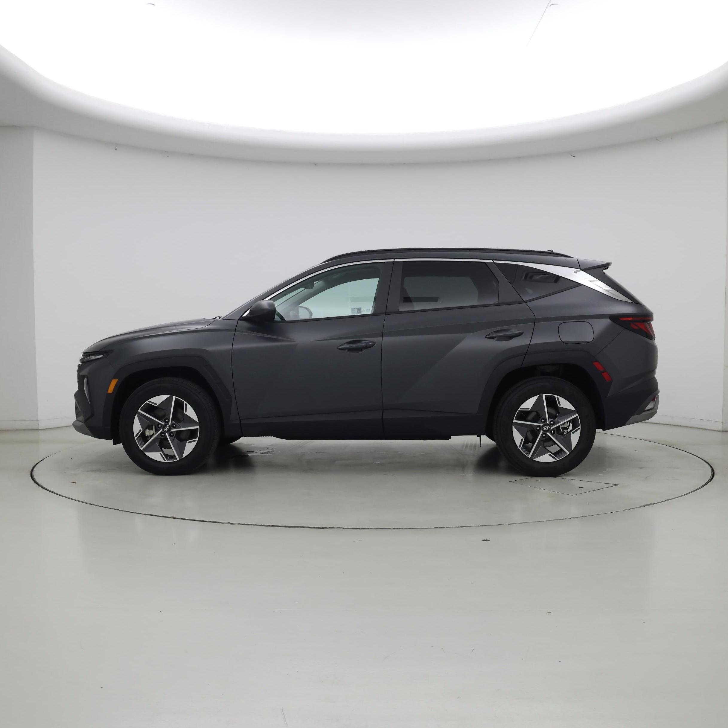 Thumbnail: 2025 Hyundai Tucson - 3