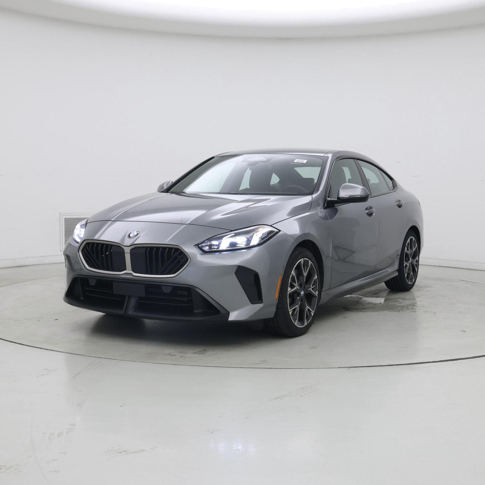 Thumbnail: 2026 BMW 2 Series - 4