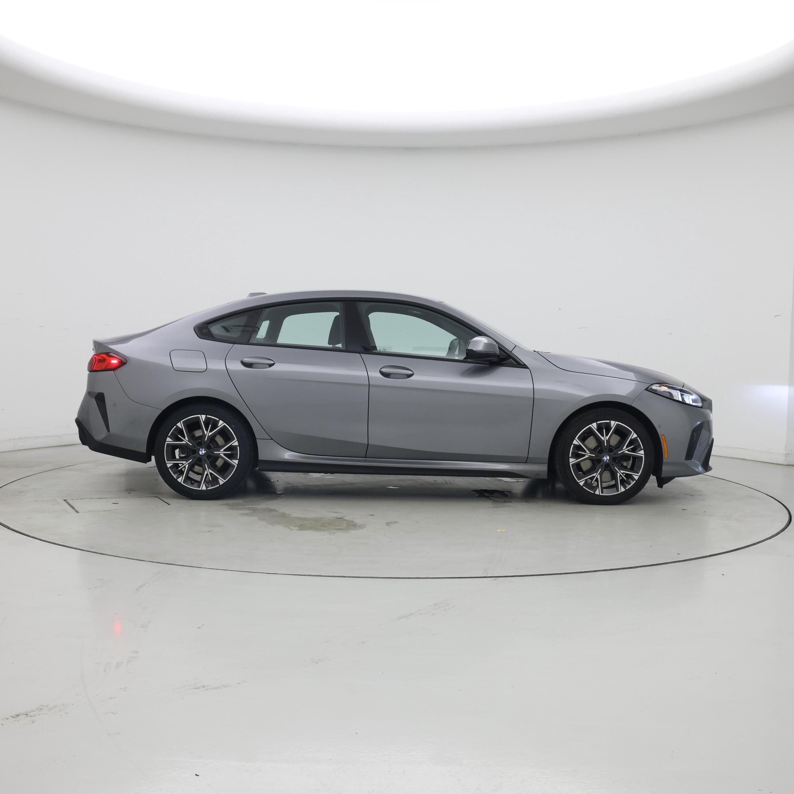 Thumbnail: 2026 BMW 2 Series - 7