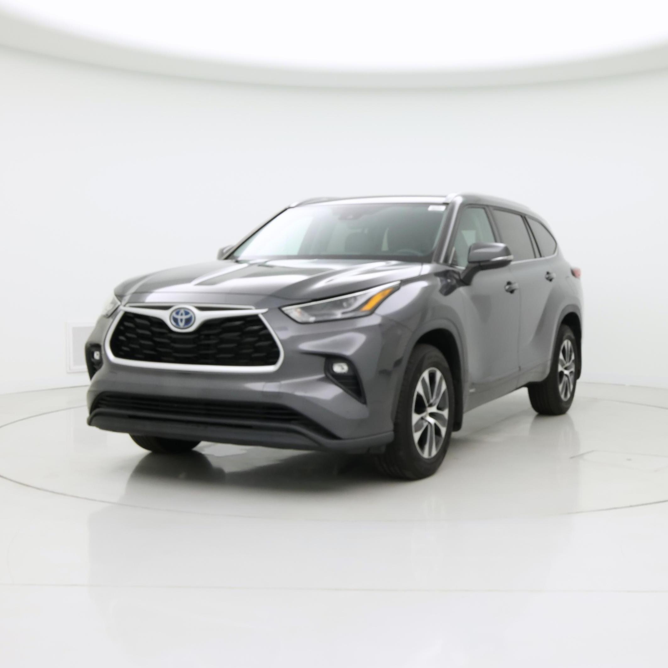 Thumbnail: 2022 Toyota Highlander - 4
