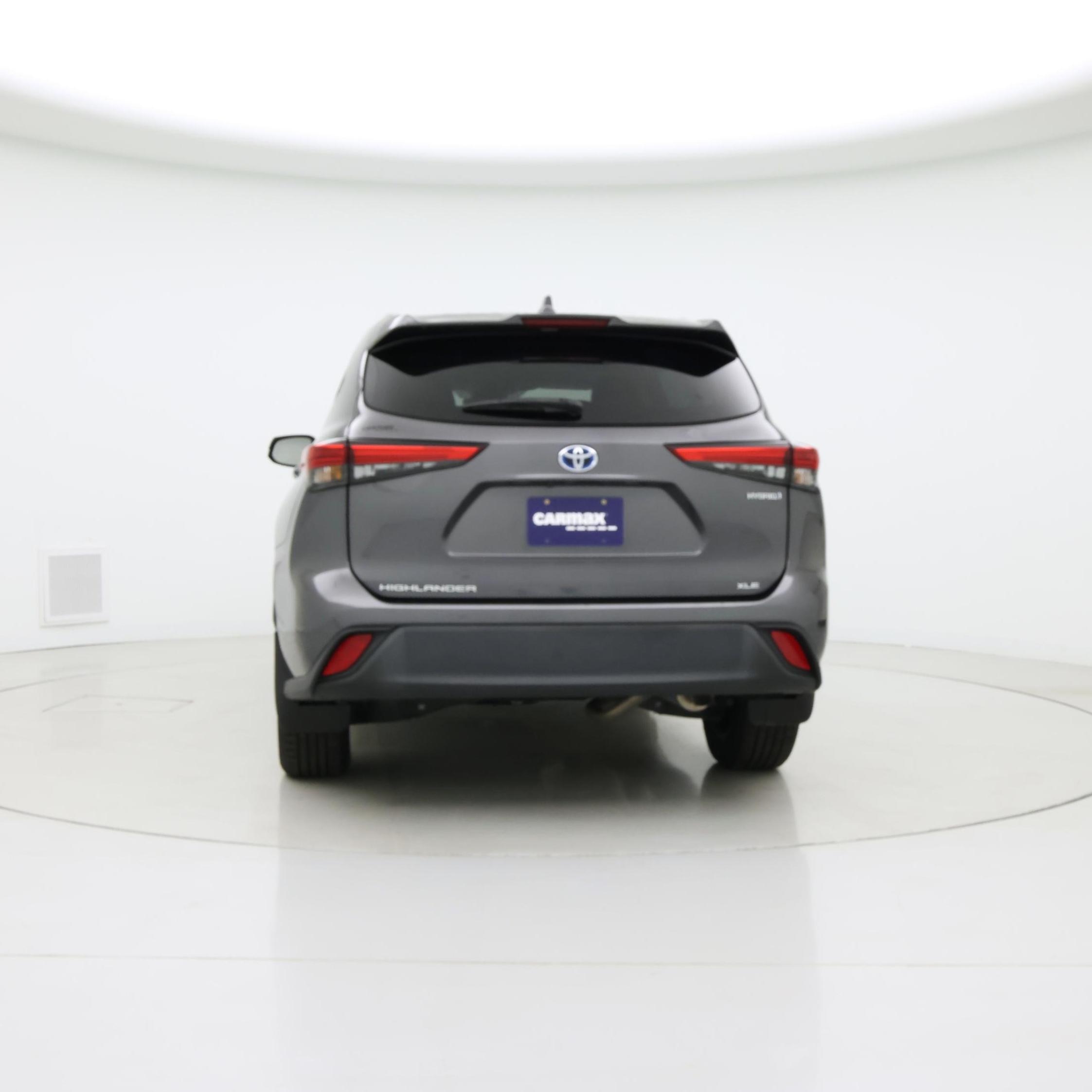 Thumbnail: 2022 Toyota Highlander - 6