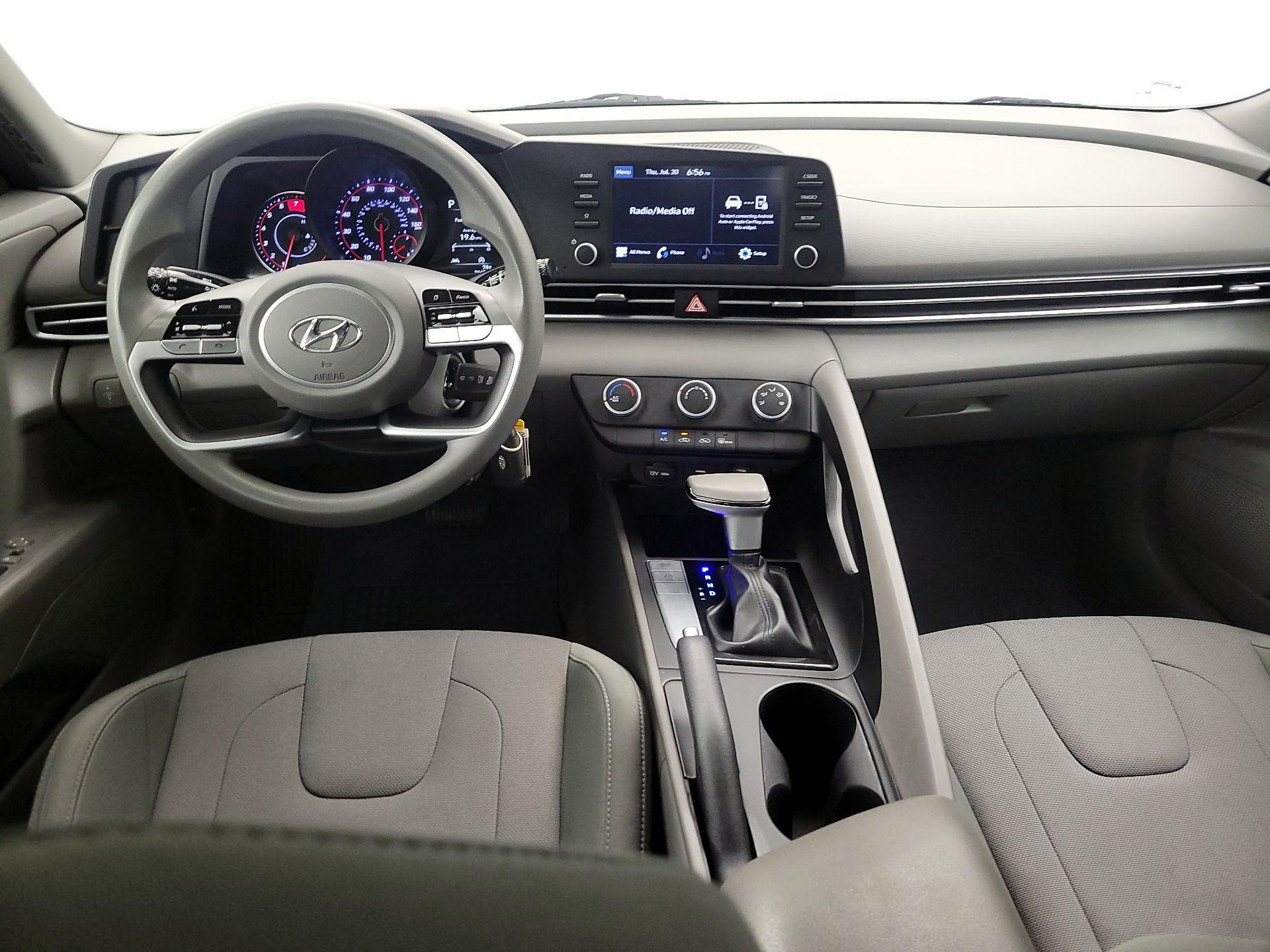 Thumbnail: 2023 Hyundai Elantra - 9
