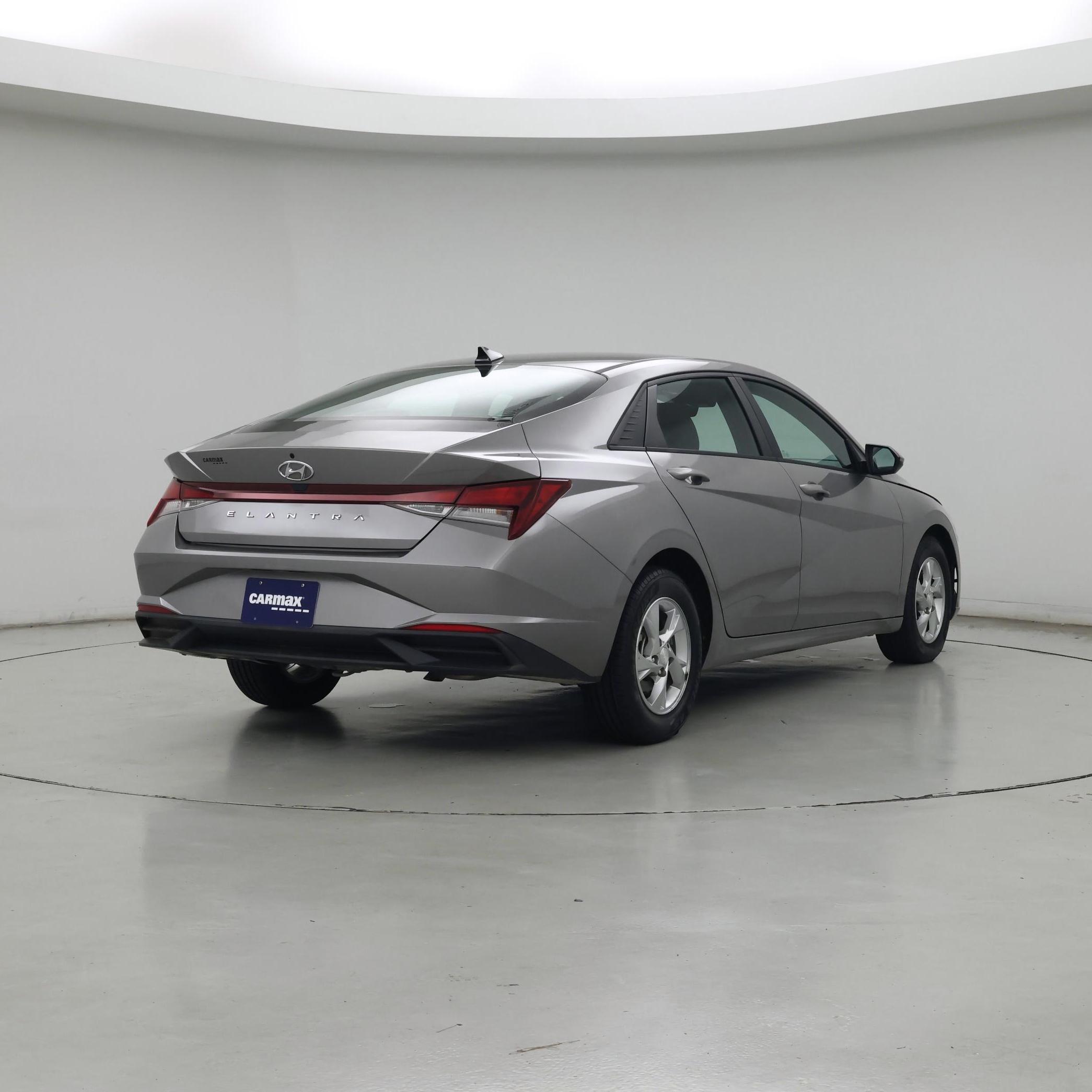 Thumbnail: 2023 Hyundai Elantra - 8