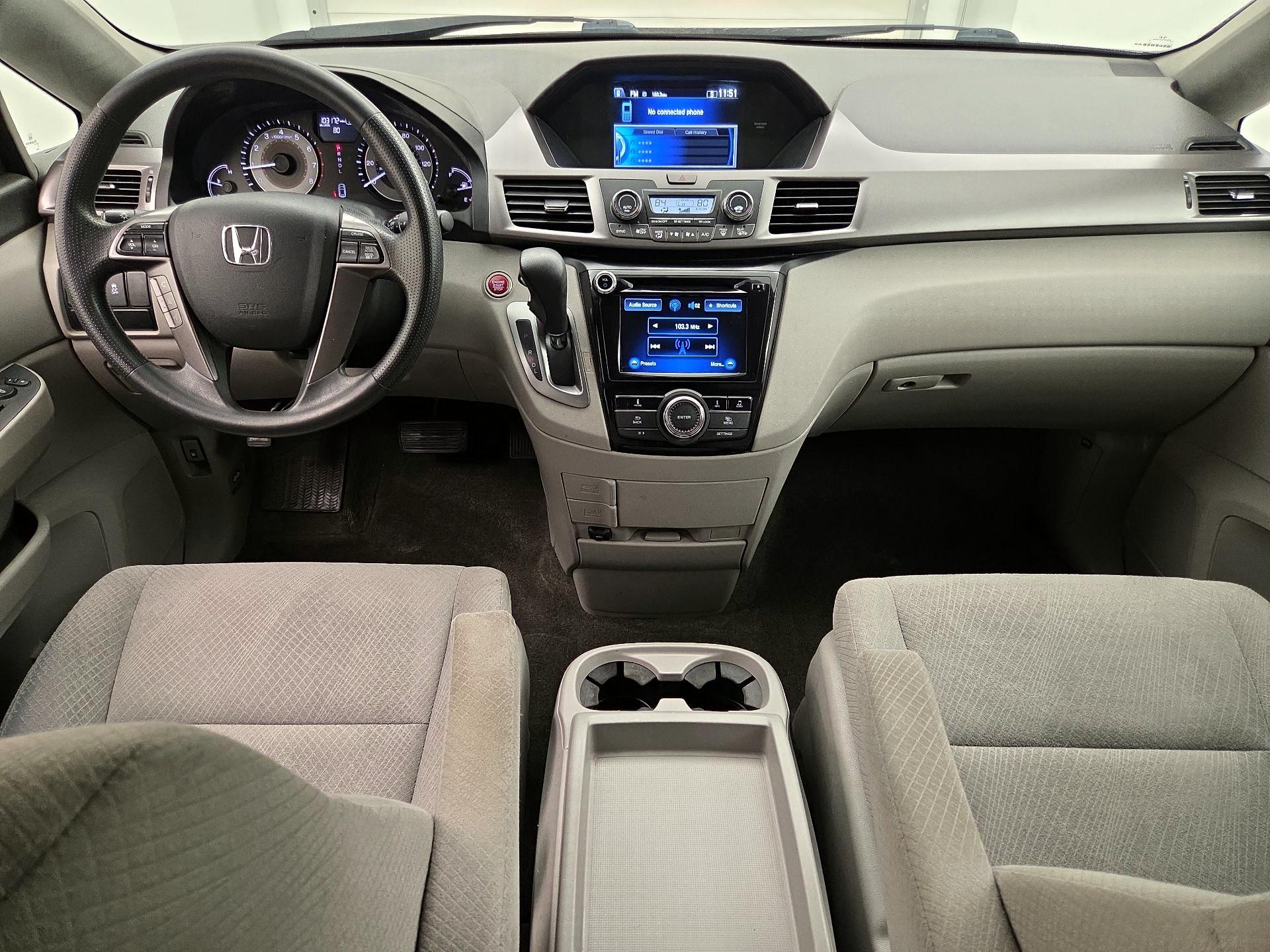 Thumbnail: 2015 Honda Odyssey - 9