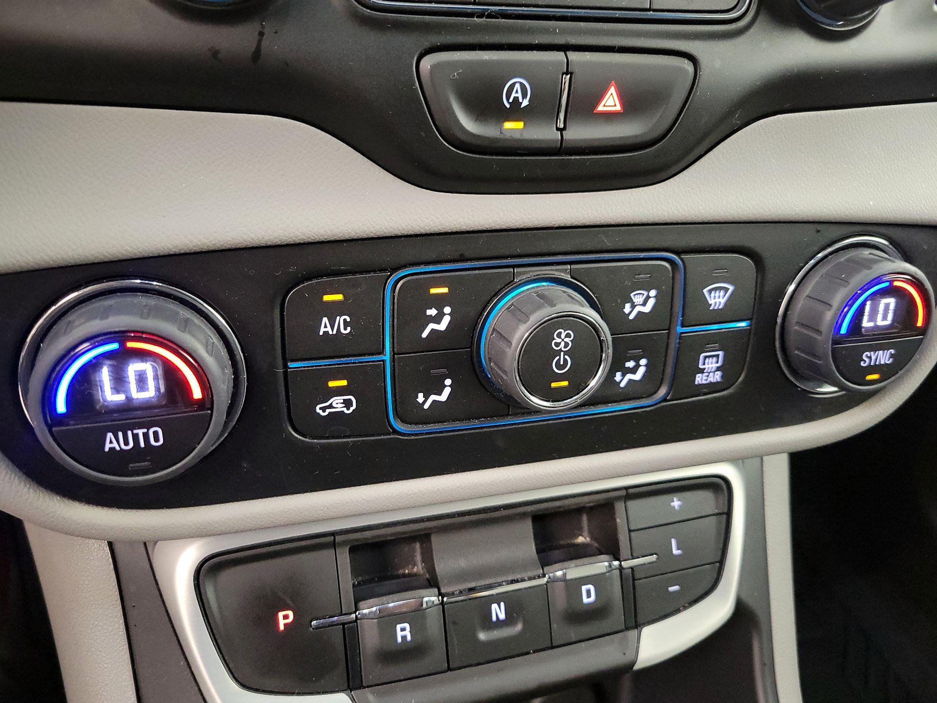 Thumbnail: 2023 GMC Terrain - 16