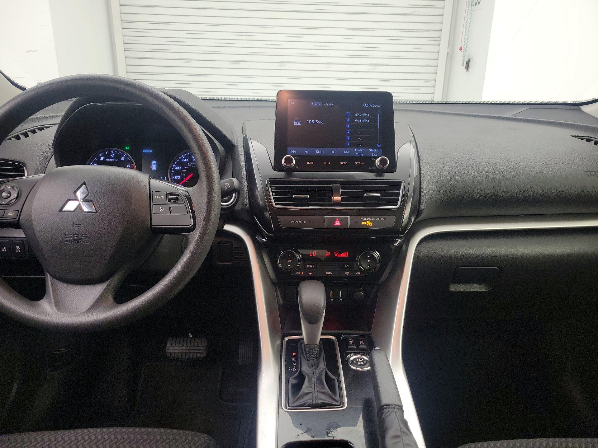 Thumbnail: 2024 Mitsubishi Eclipse Cross - 9