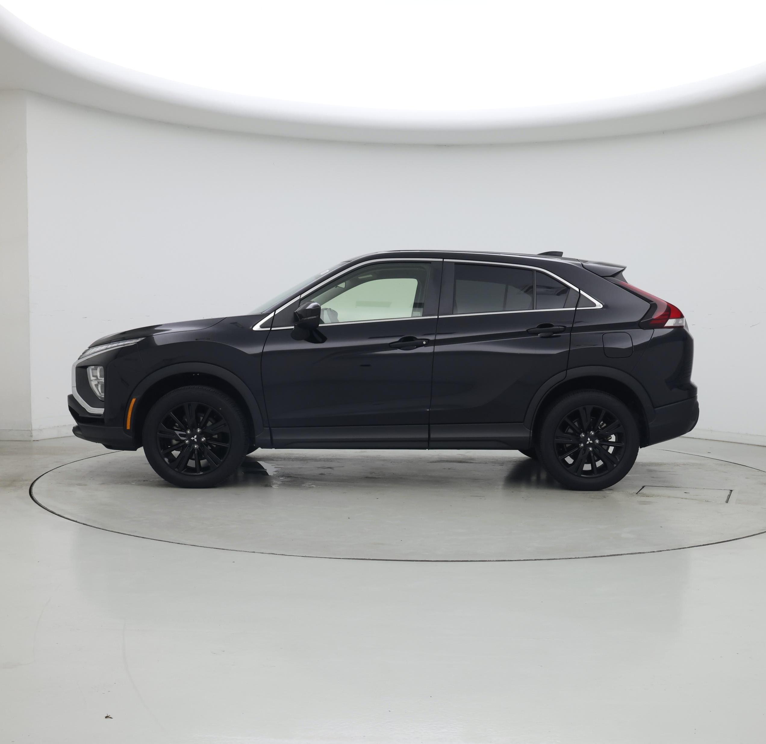 Thumbnail: 2024 Mitsubishi Eclipse Cross - 3