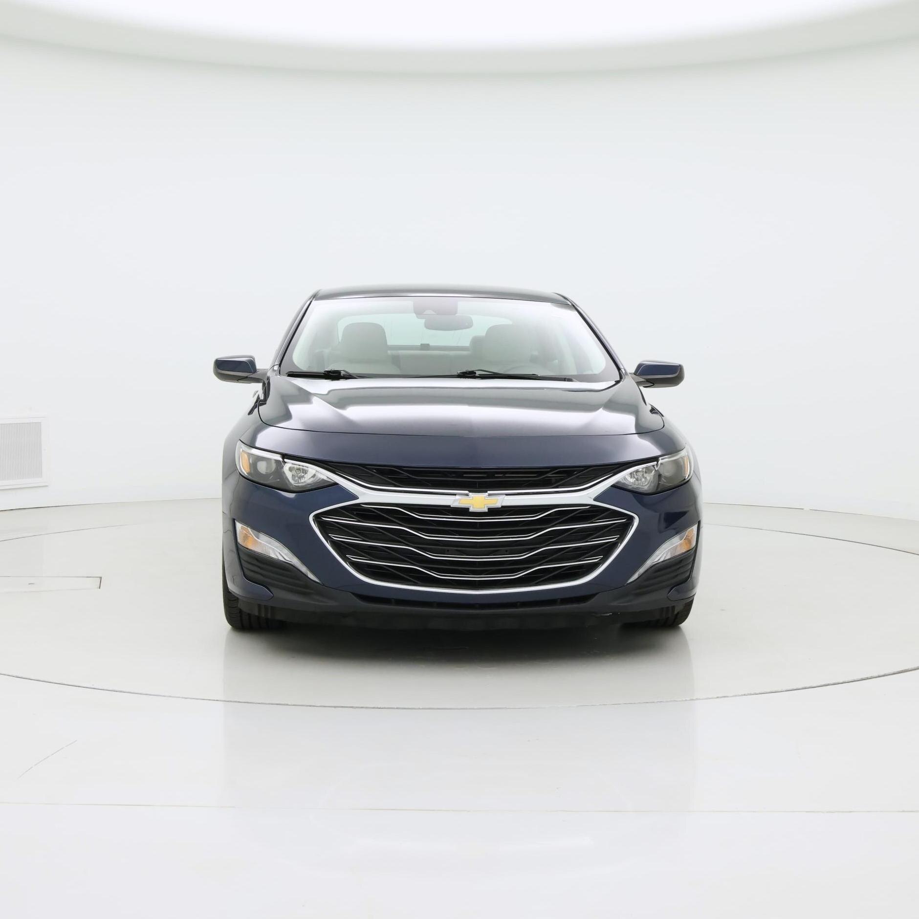 Thumbnail: 2021 Chevrolet Malibu - 5