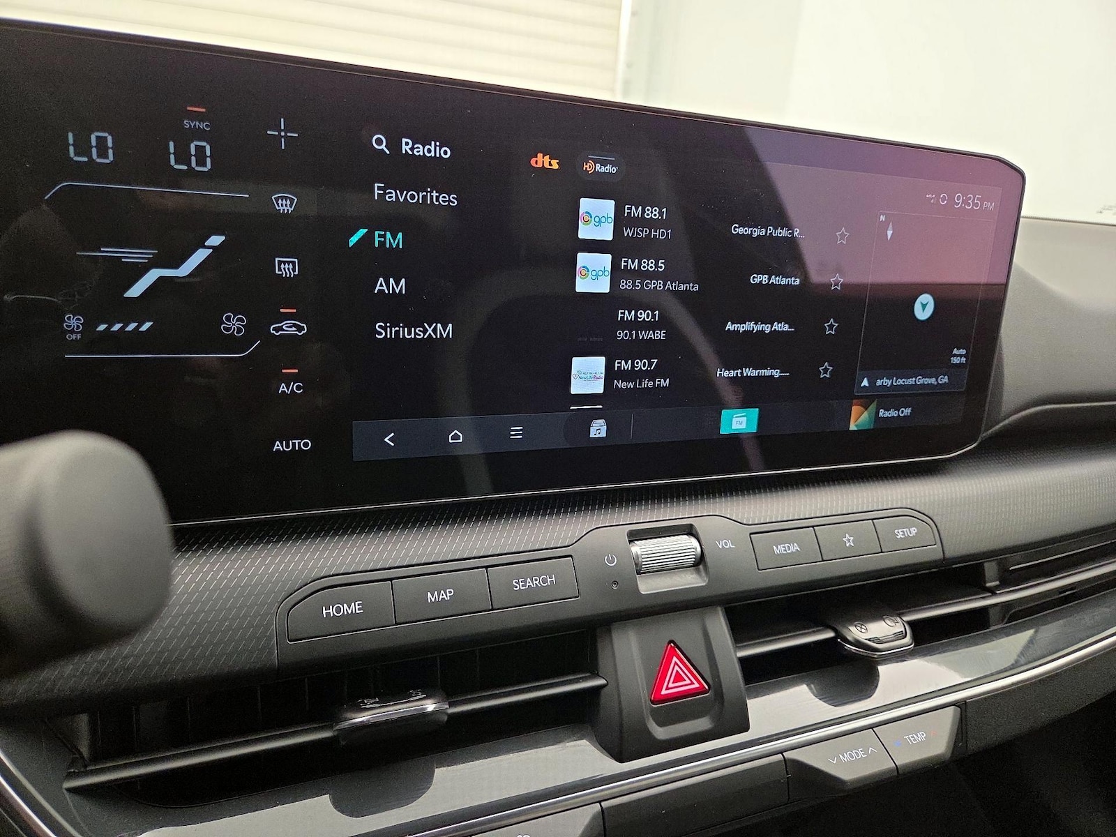 2025 Kia K4 GT-Line Turbo - Photo 17