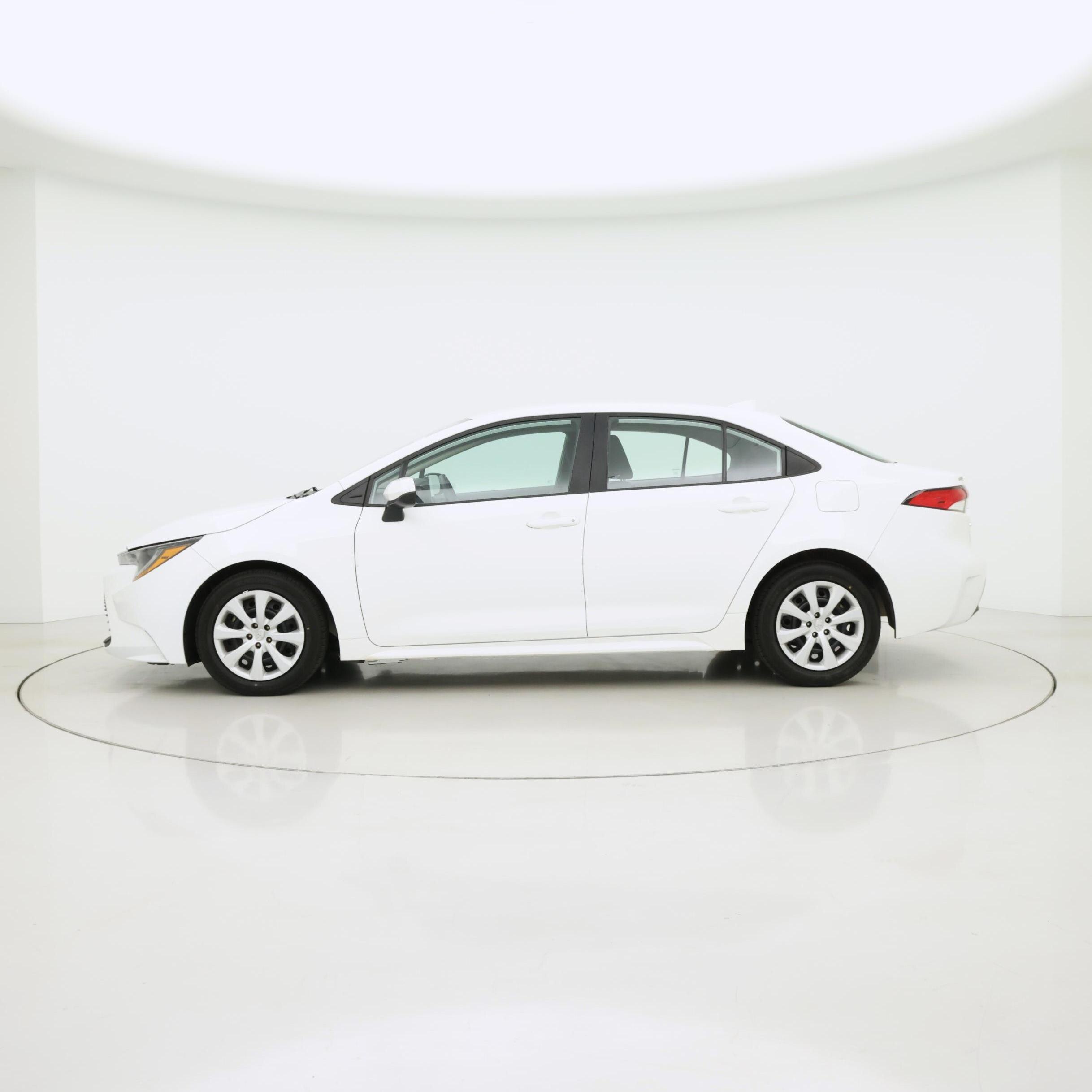 Thumbnail: 2024 Toyota Corolla - 3