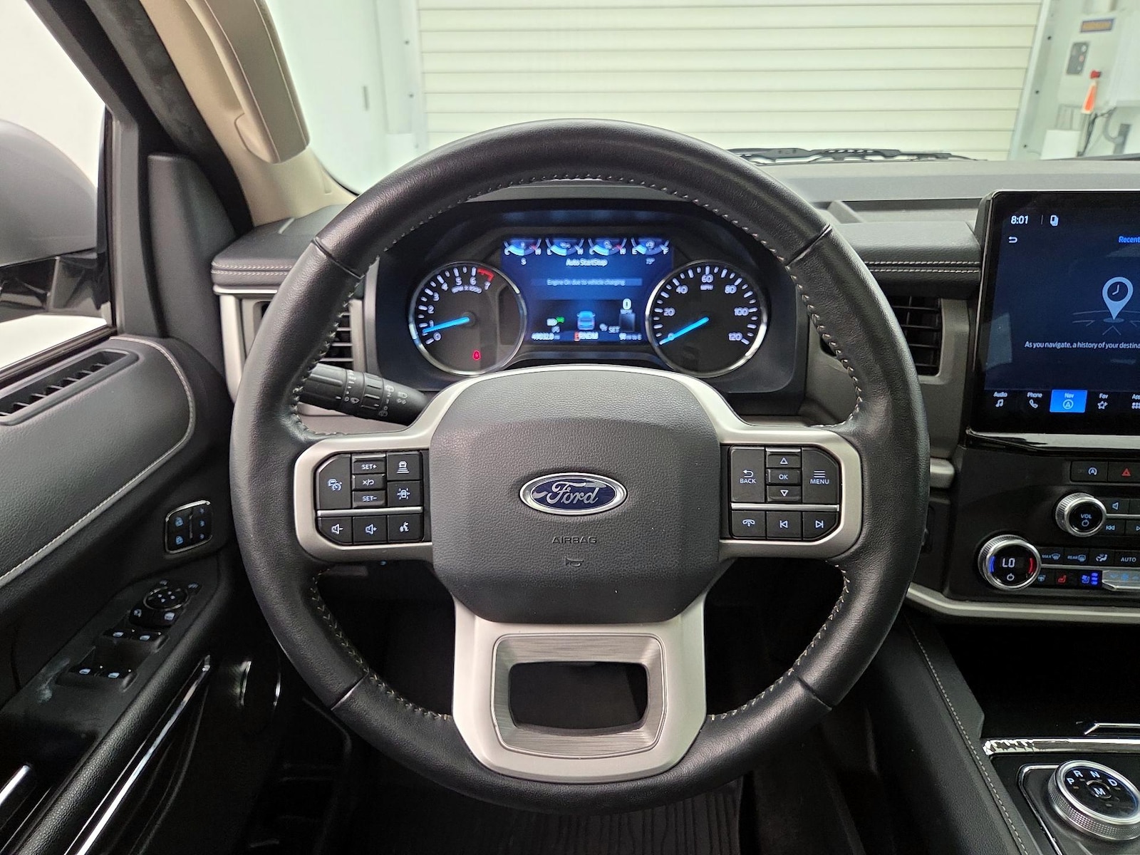2023 Ford Expedition XLT - Photo 11