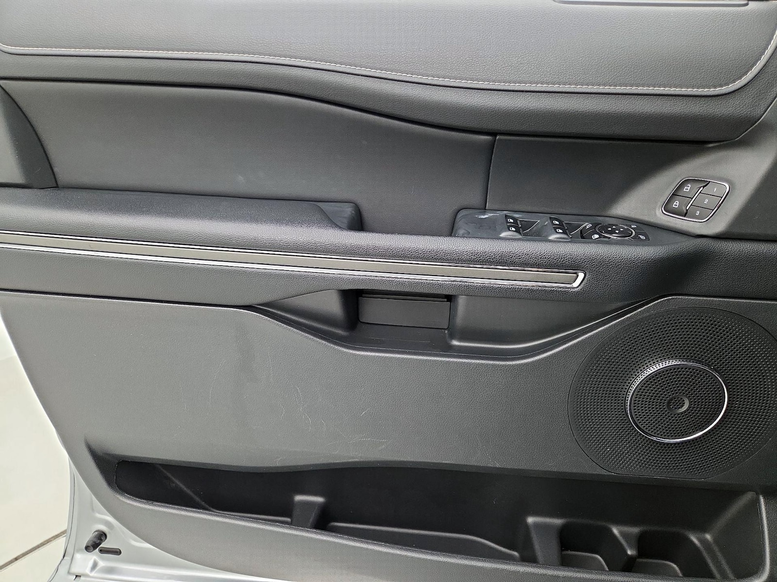 2023 Ford Expedition XLT - Photo 13
