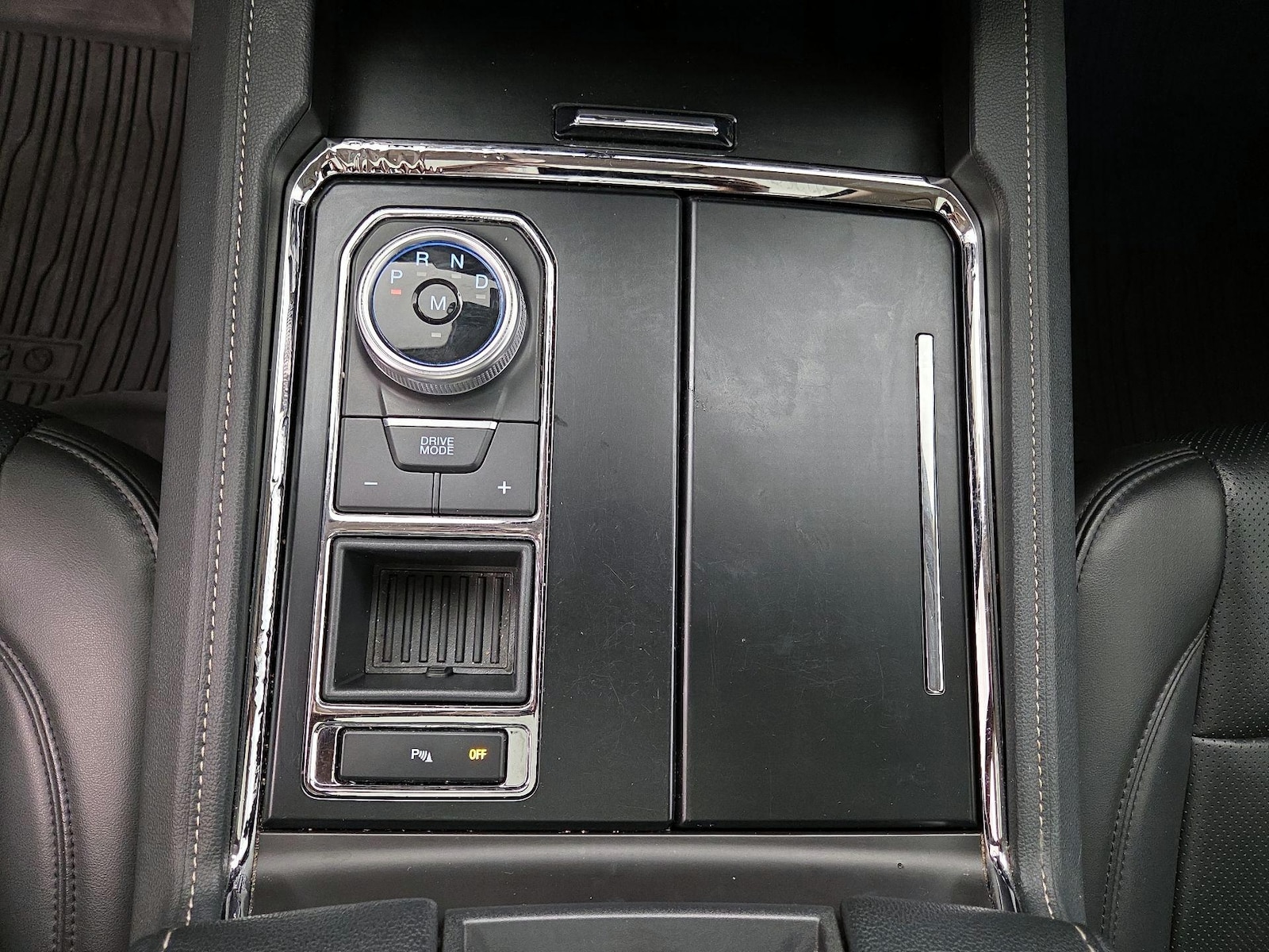 2023 Ford Expedition XLT - Photo 19