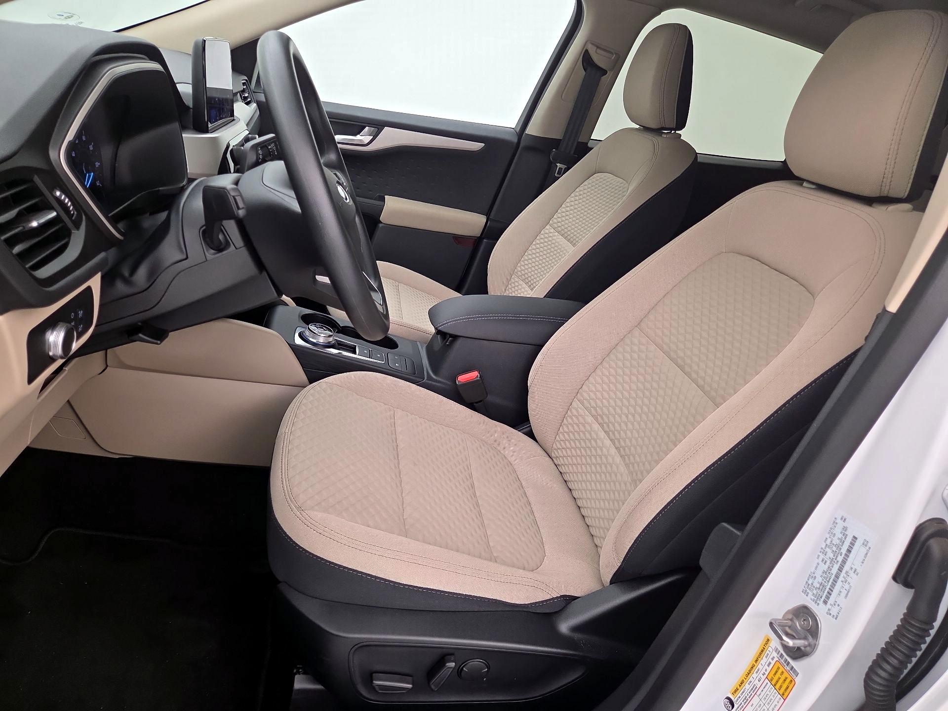 Thumbnail: 2020 Ford Escape - 11