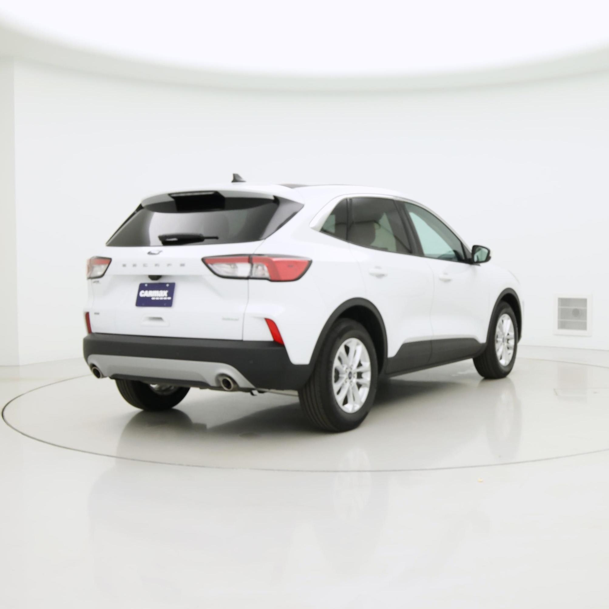 Thumbnail: 2020 Ford Escape - 8