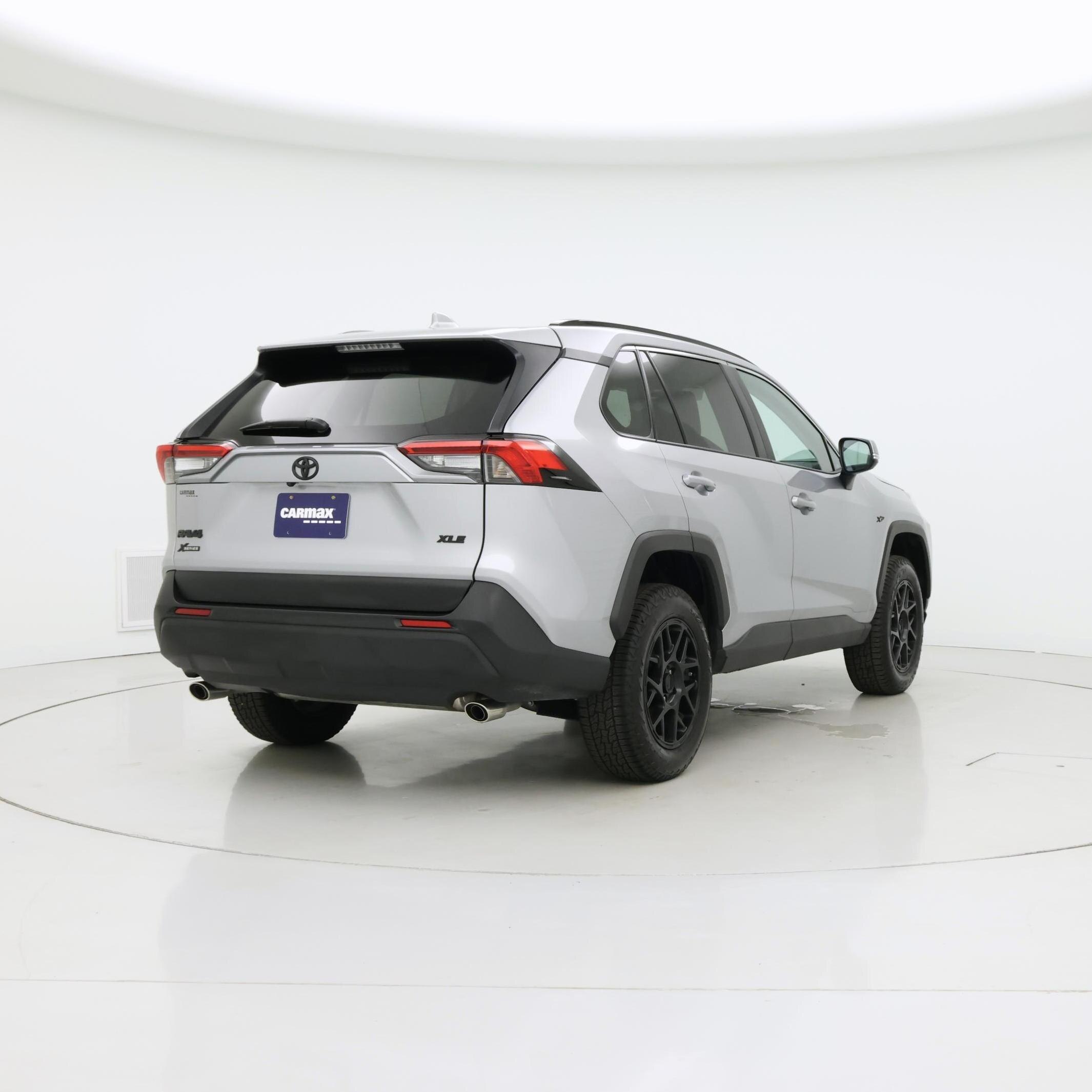 Thumbnail: 2025 Toyota RAV4 - 8