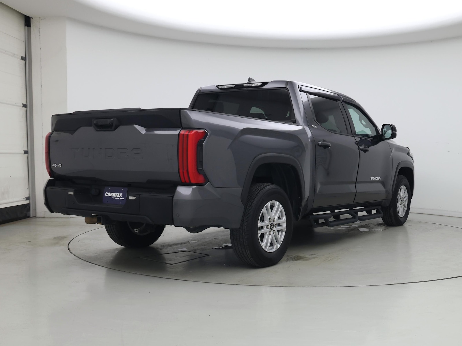 2024 Toyota Tundra SR5 - Photo 9