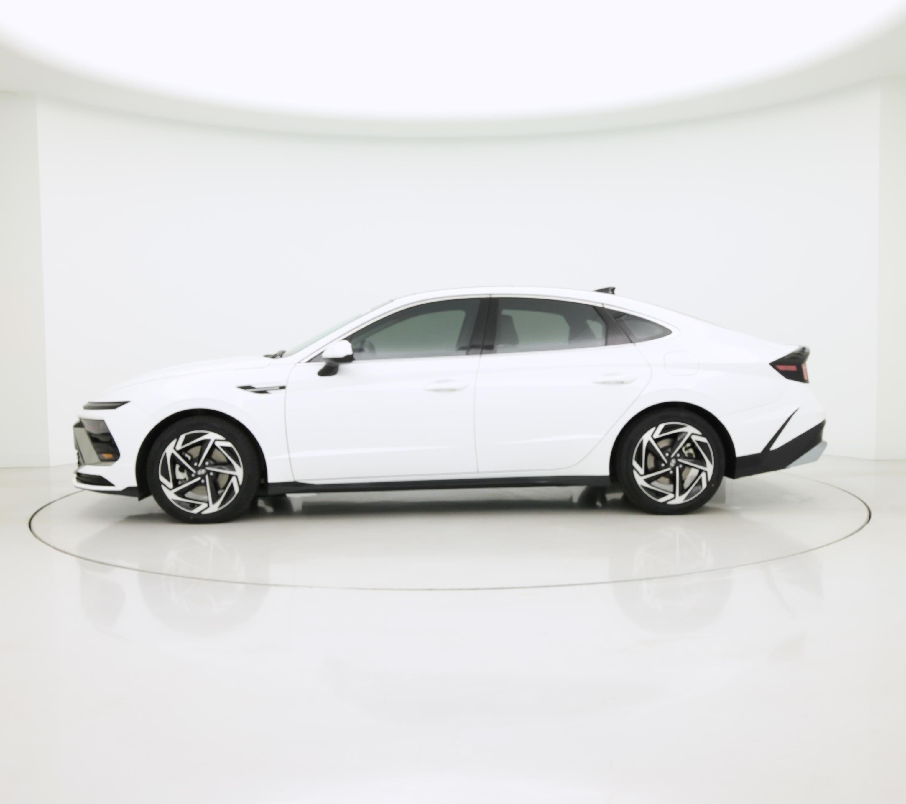 Thumbnail: 2024 Hyundai Sonata - 3