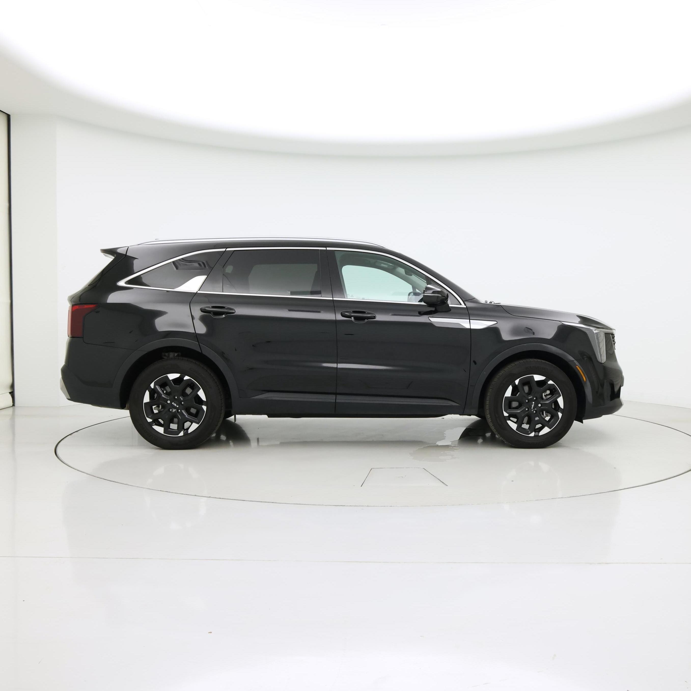 Thumbnail: 2025 Kia Sorento - 7