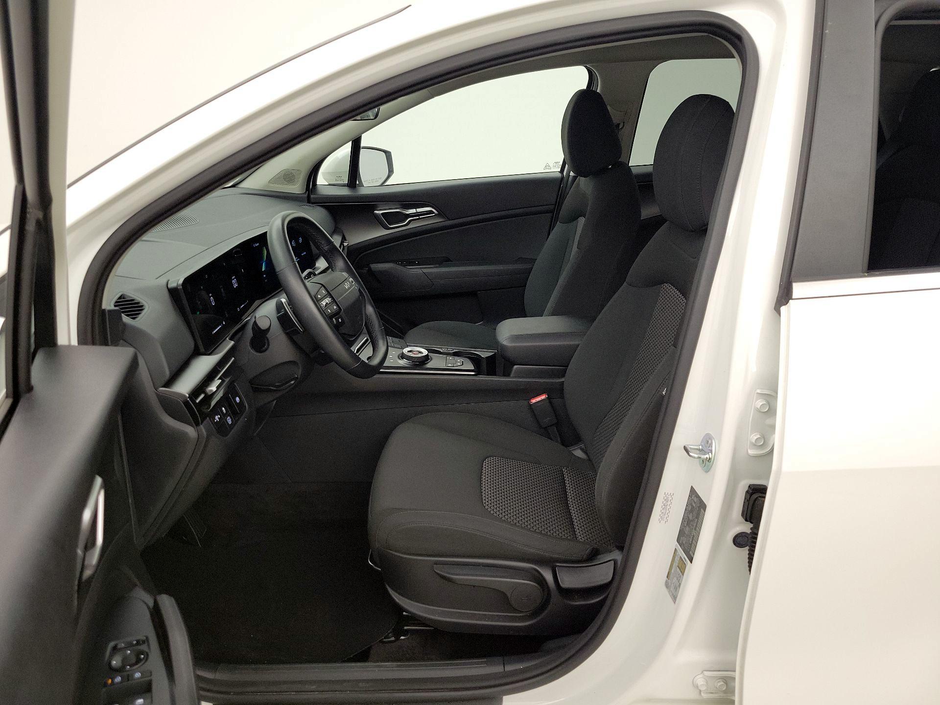 Thumbnail: 2026 Kia Sportage - 11