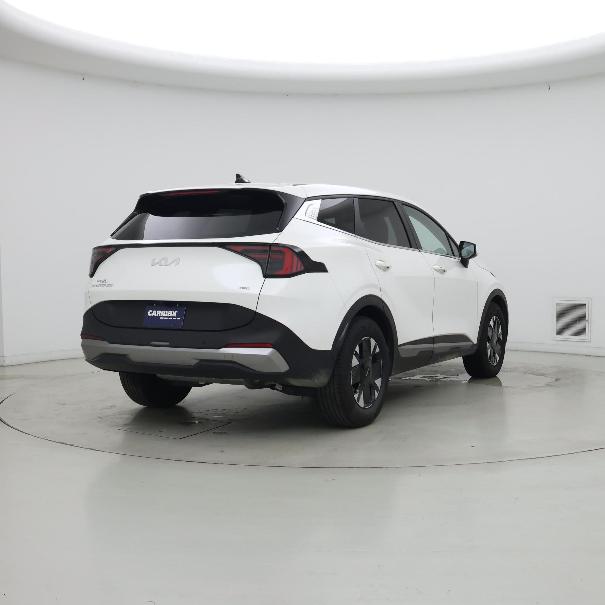 Thumbnail: 2026 Kia Sportage - 8
