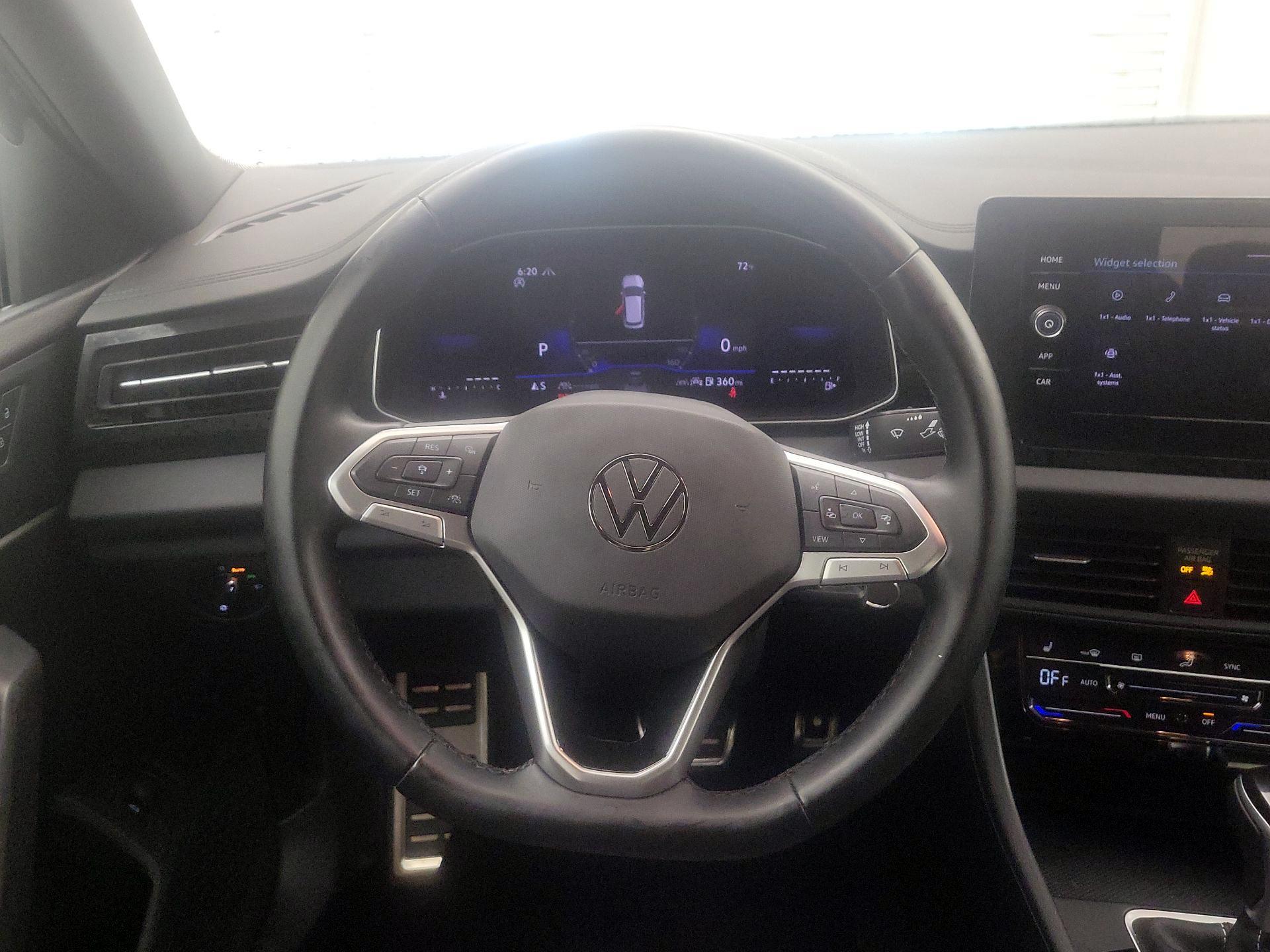 Thumbnail: 2025 Volkswagen Jetta - 10