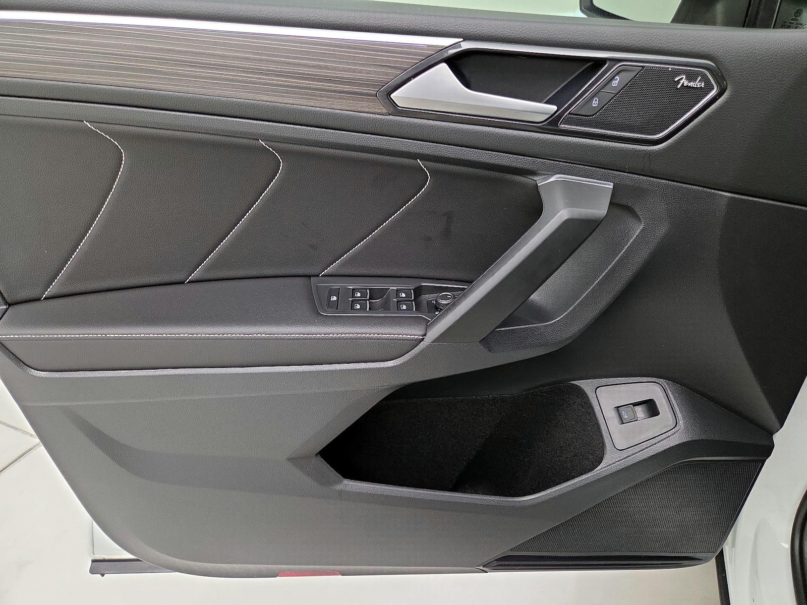 2022 Volkswagen Tiguan SEL R-LINE - Photo 13