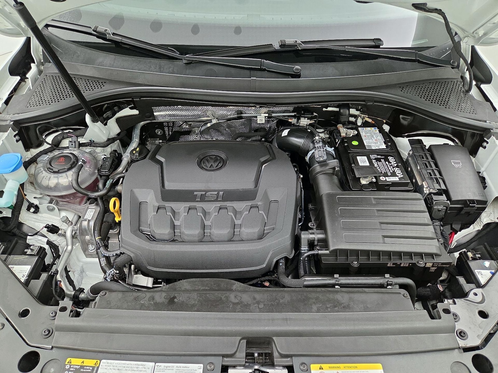 2022 Volkswagen Tiguan SEL R-LINE - Photo 25