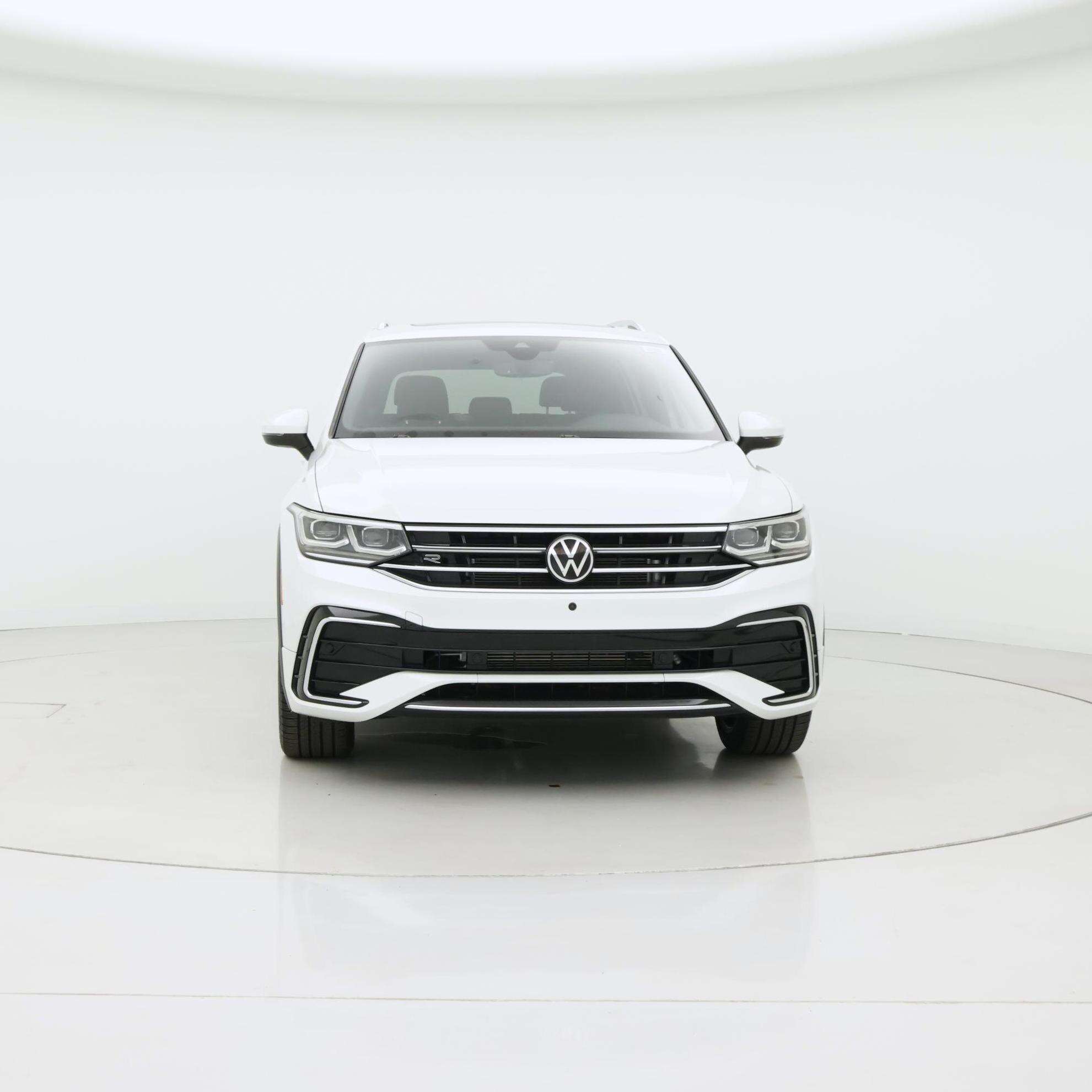 Thumbnail: 2022 Volkswagen Tiguan - 5