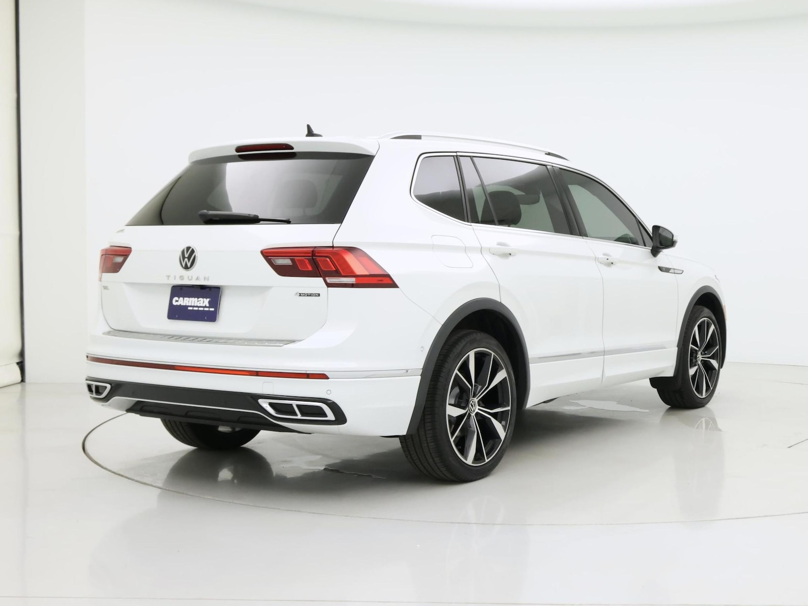 2022 Volkswagen Tiguan SEL R-LINE - Photo 9