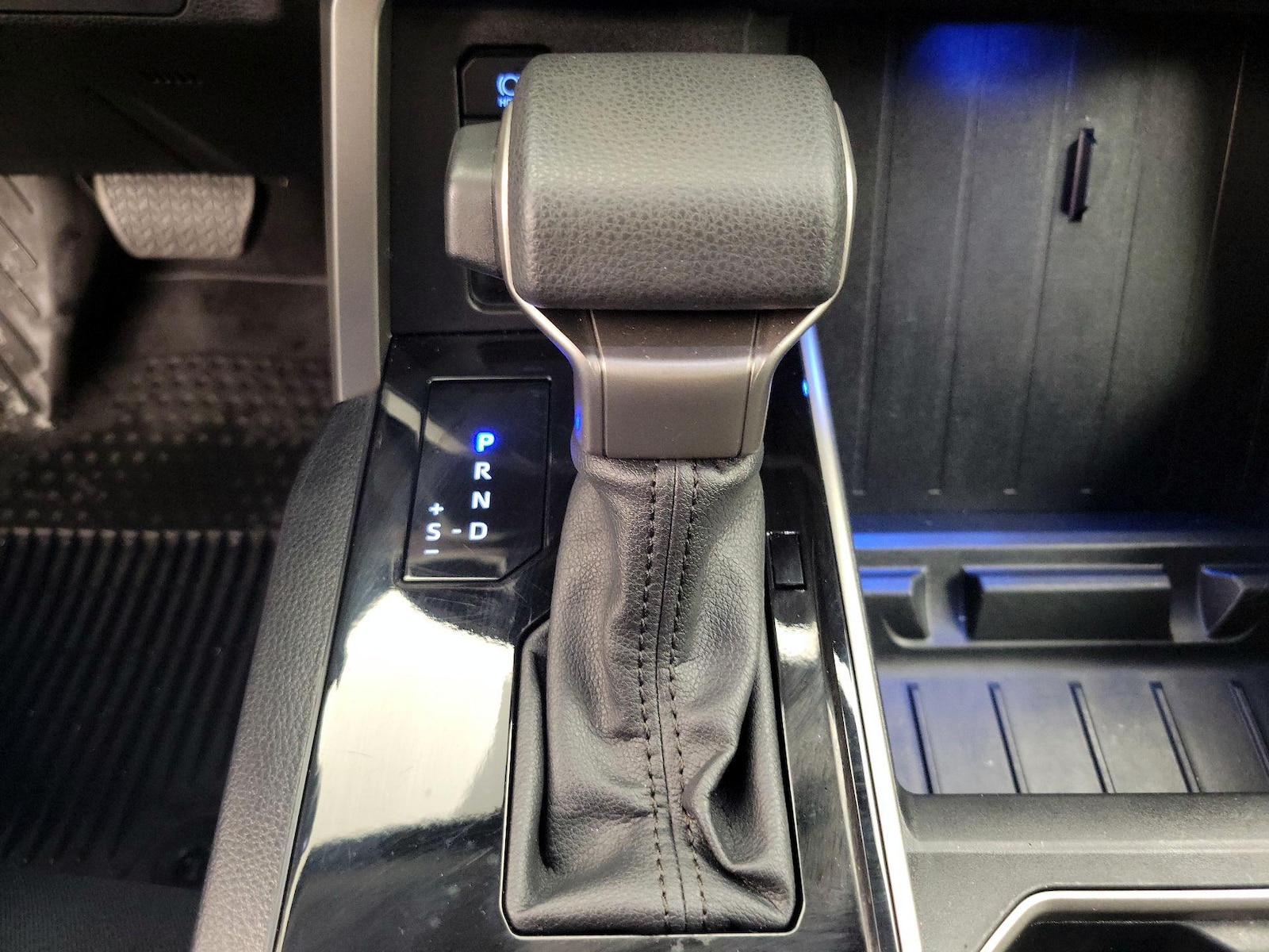 2023 Toyota Tundra SR5 - Photo 18