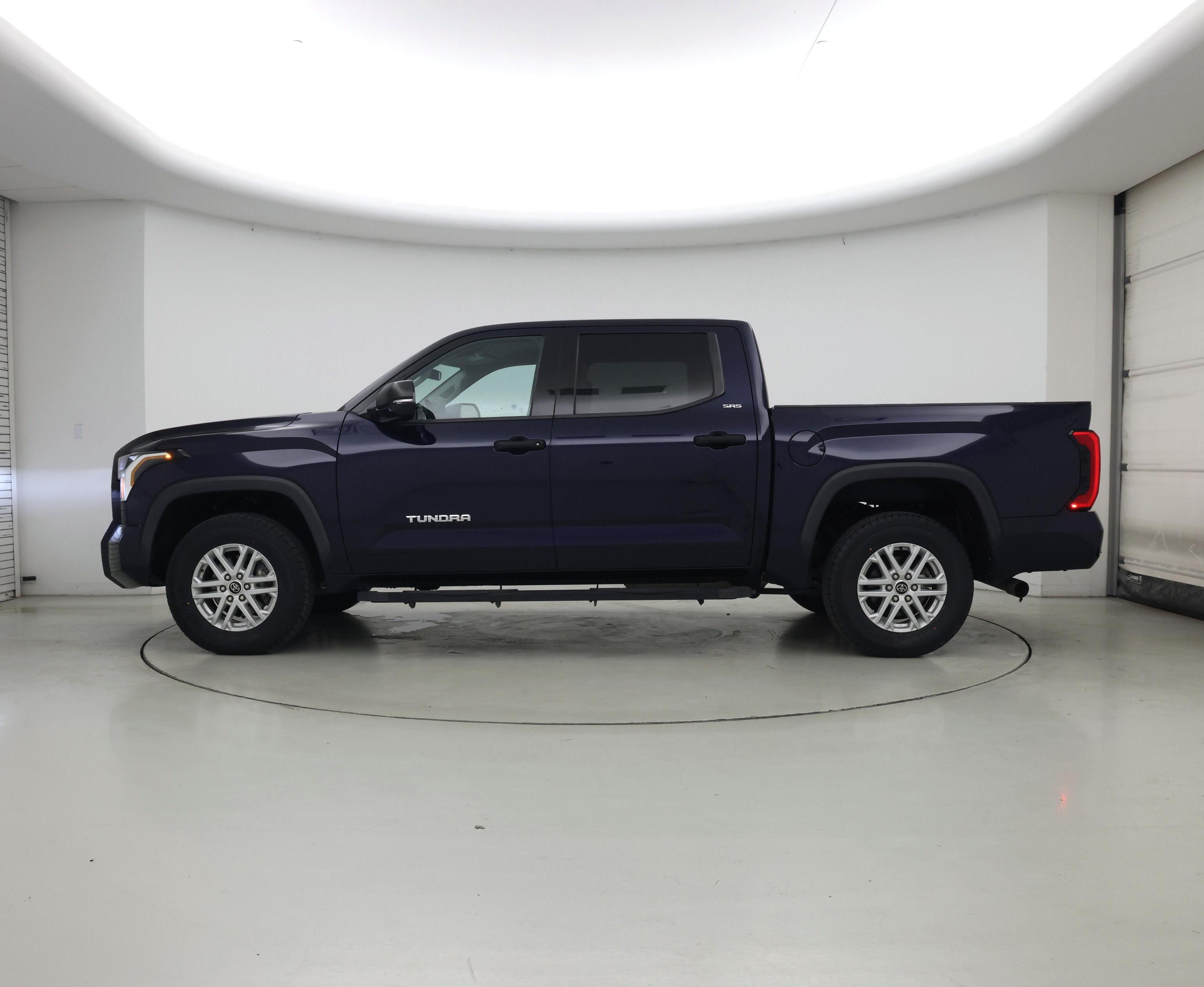 Thumbnail: 2023 Toyota Tundra - 3