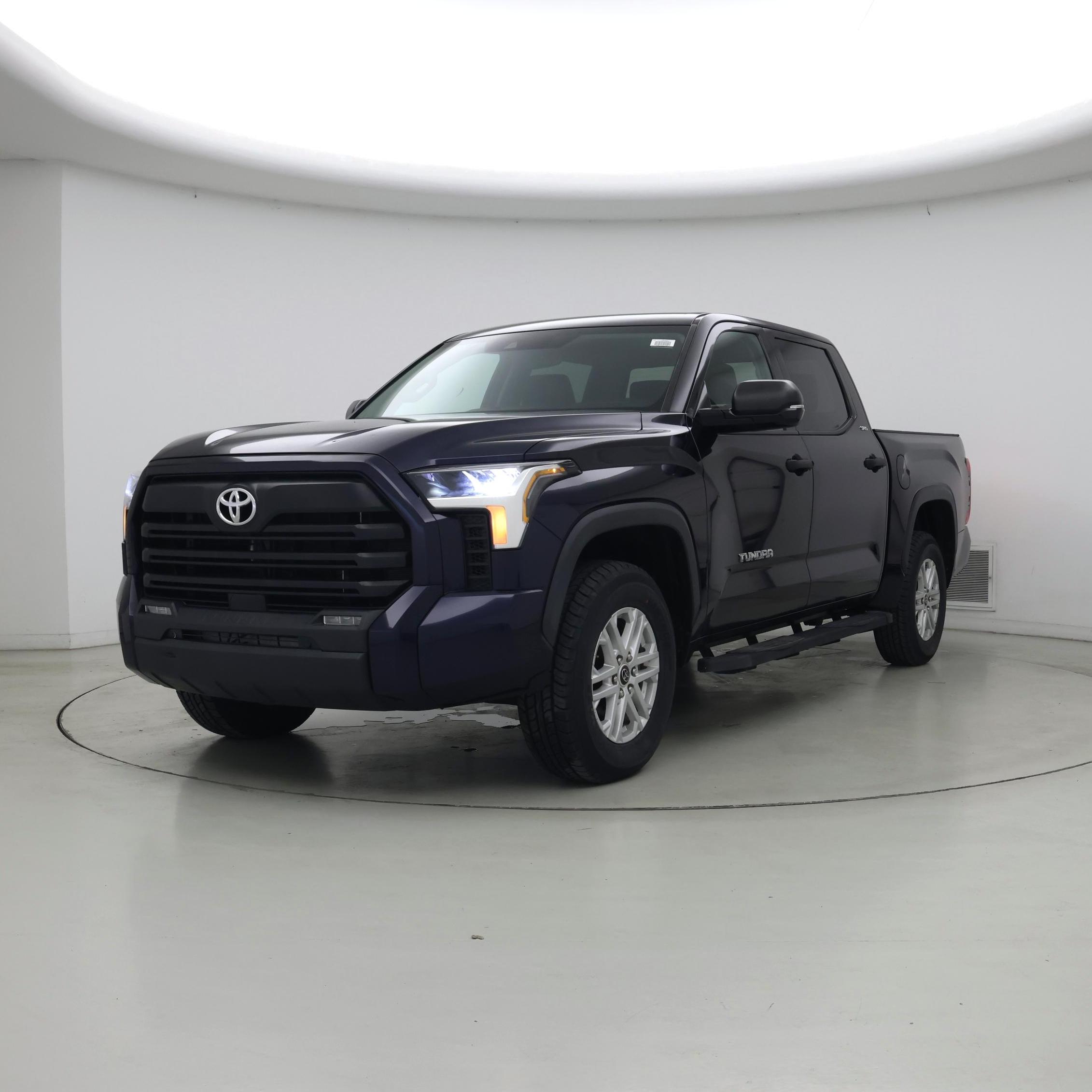 Thumbnail: 2023 Toyota Tundra - 4