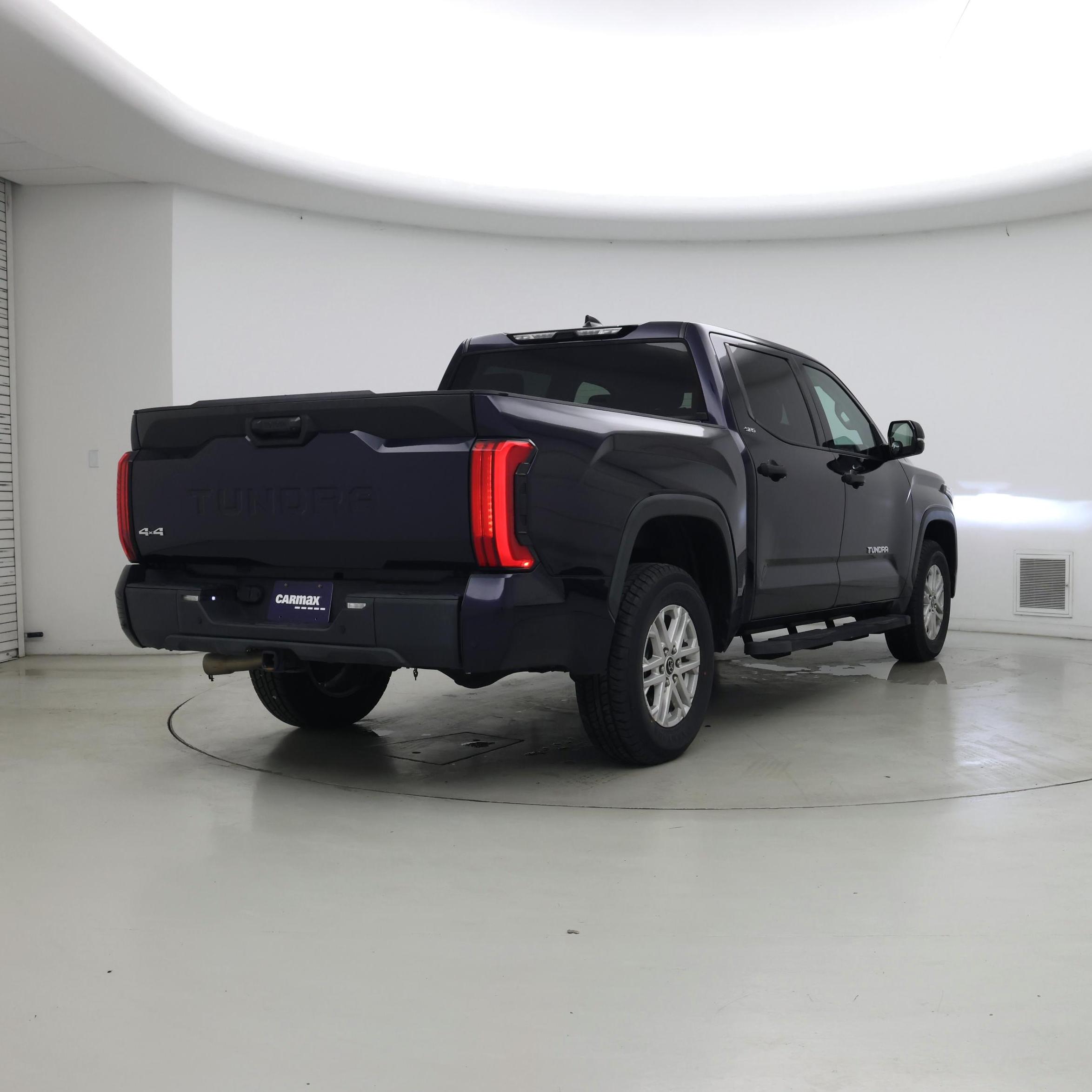 Thumbnail: 2023 Toyota Tundra - 8