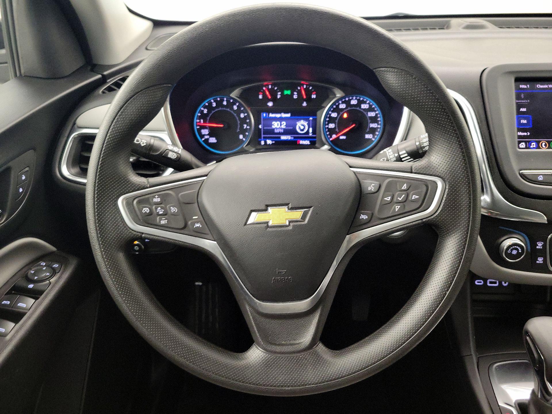 Thumbnail: 2022 Chevrolet Equinox - 10