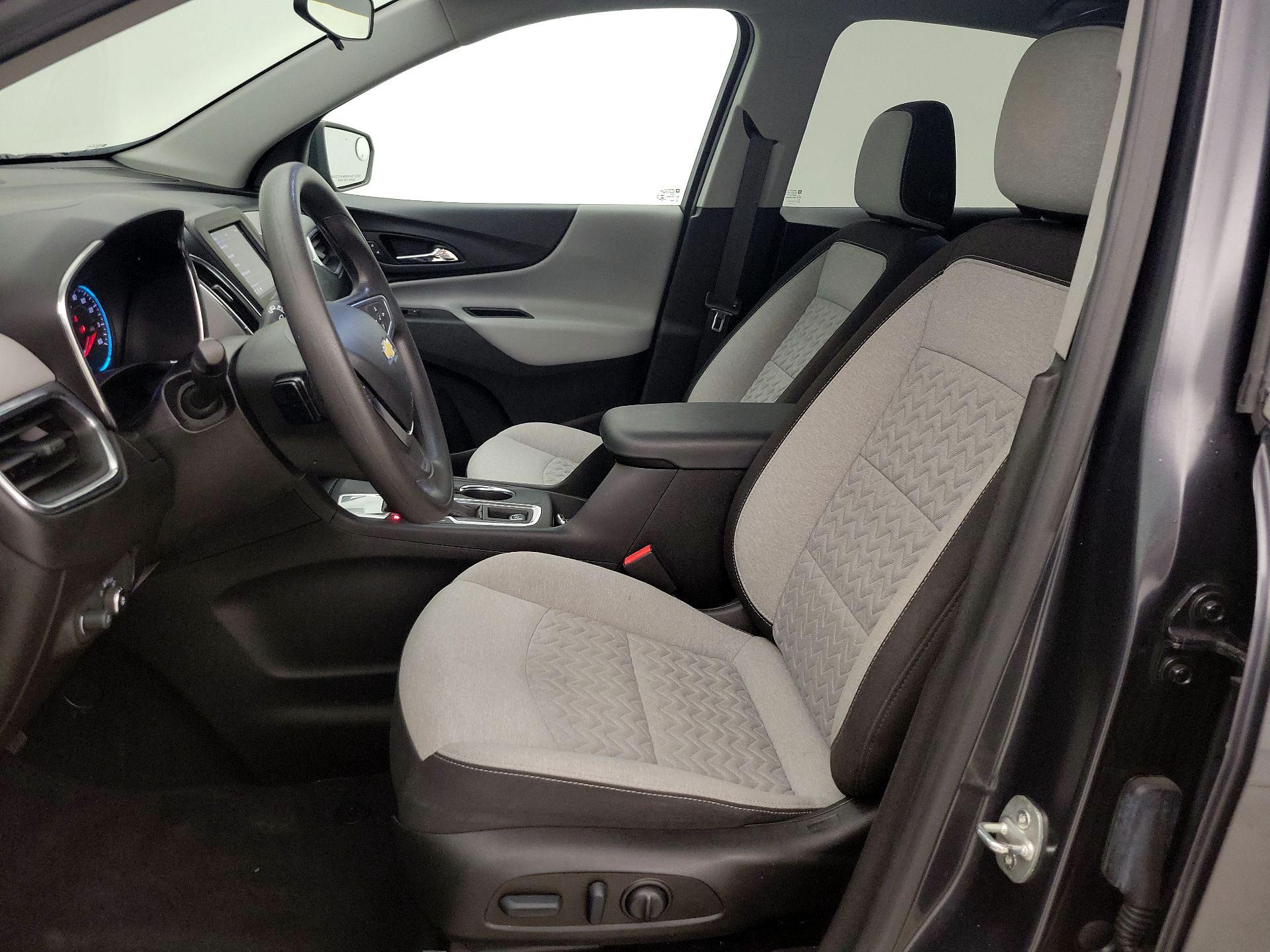 Thumbnail: 2022 Chevrolet Equinox - 11