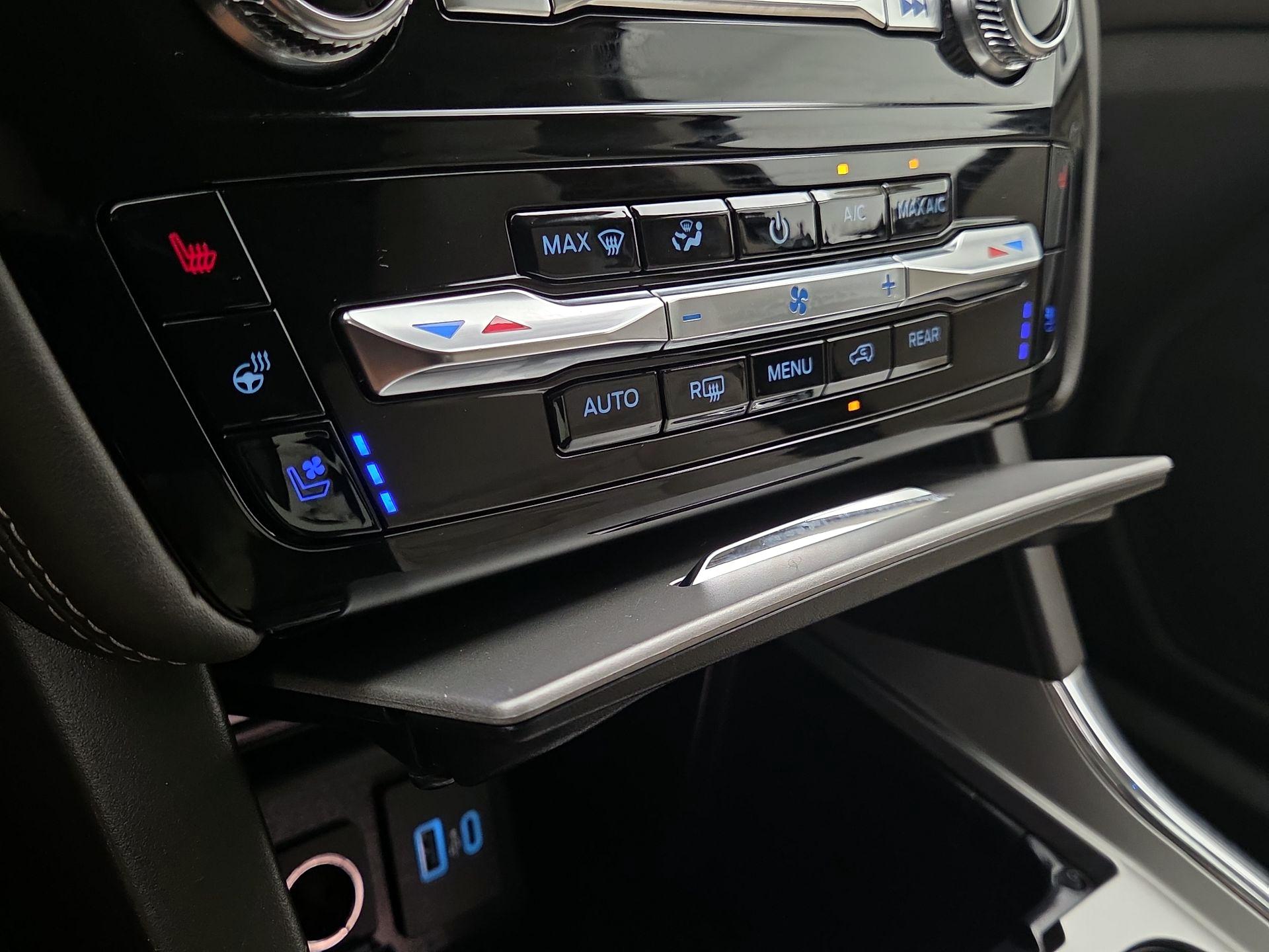 Thumbnail: 2023 Ford Explorer - 17