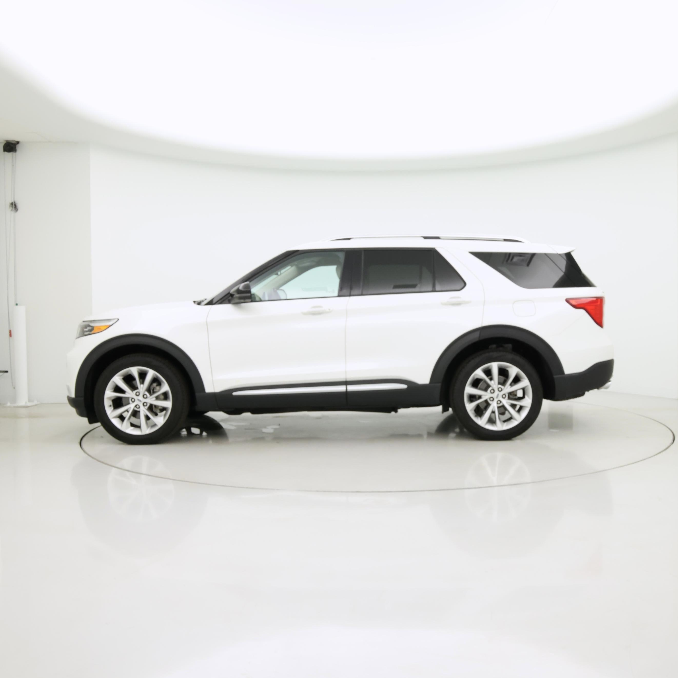 Thumbnail: 2023 Ford Explorer - 3