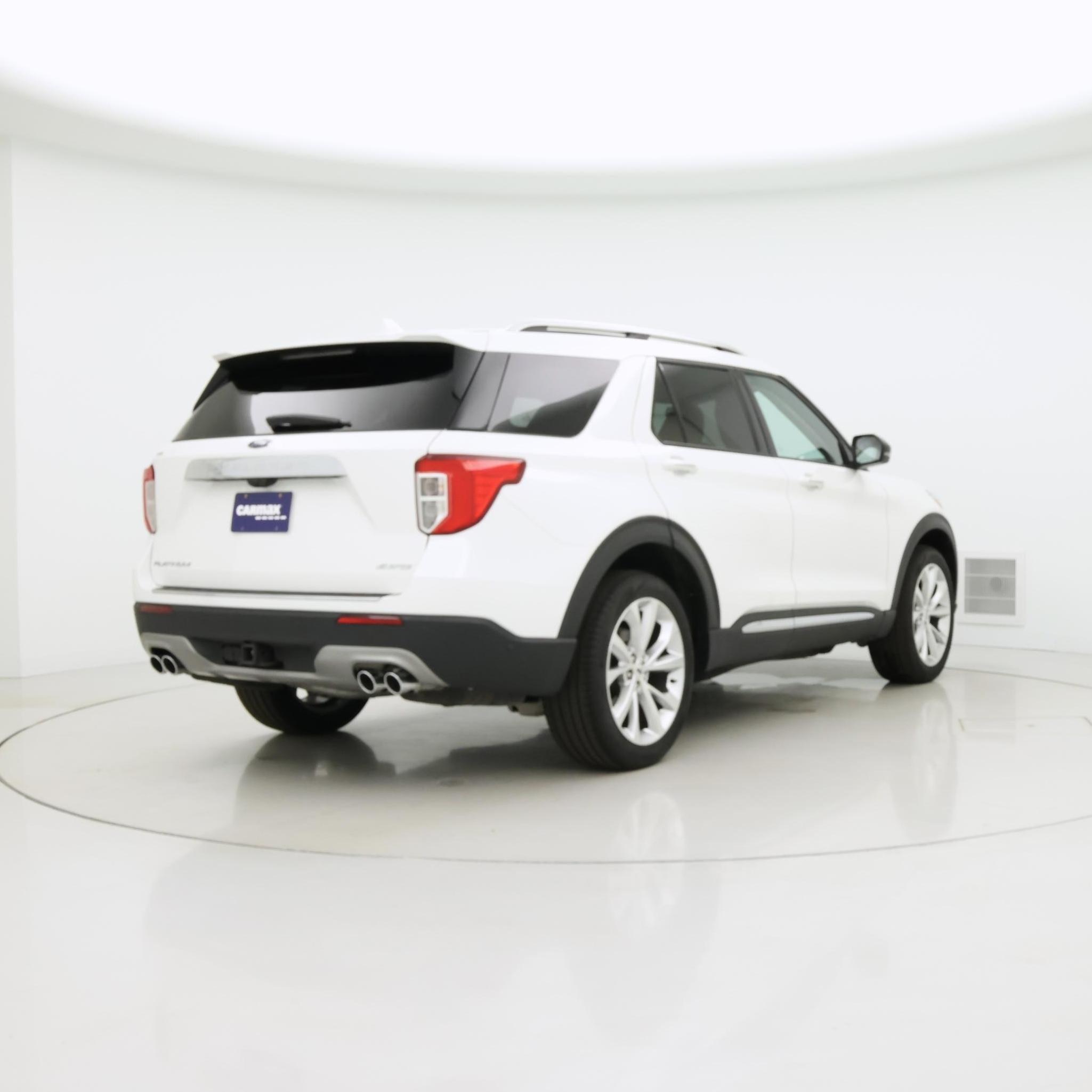 Thumbnail: 2023 Ford Explorer - 8
