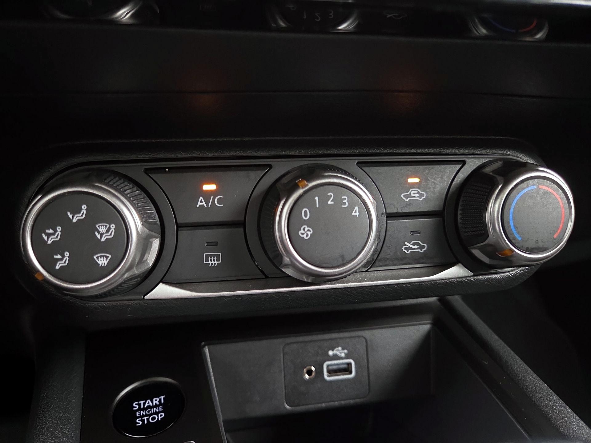 Thumbnail: 2025 Nissan Kicks - 16