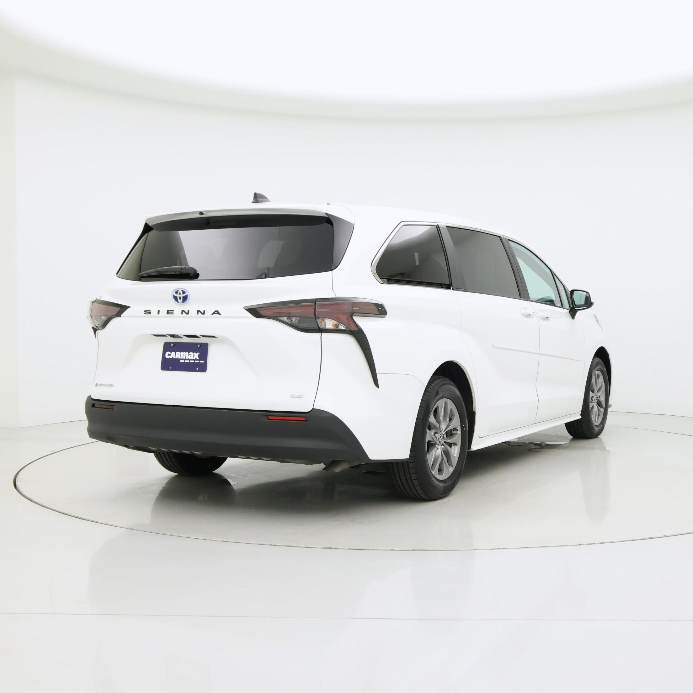 Thumbnail: 2025 Toyota Sienna - 8